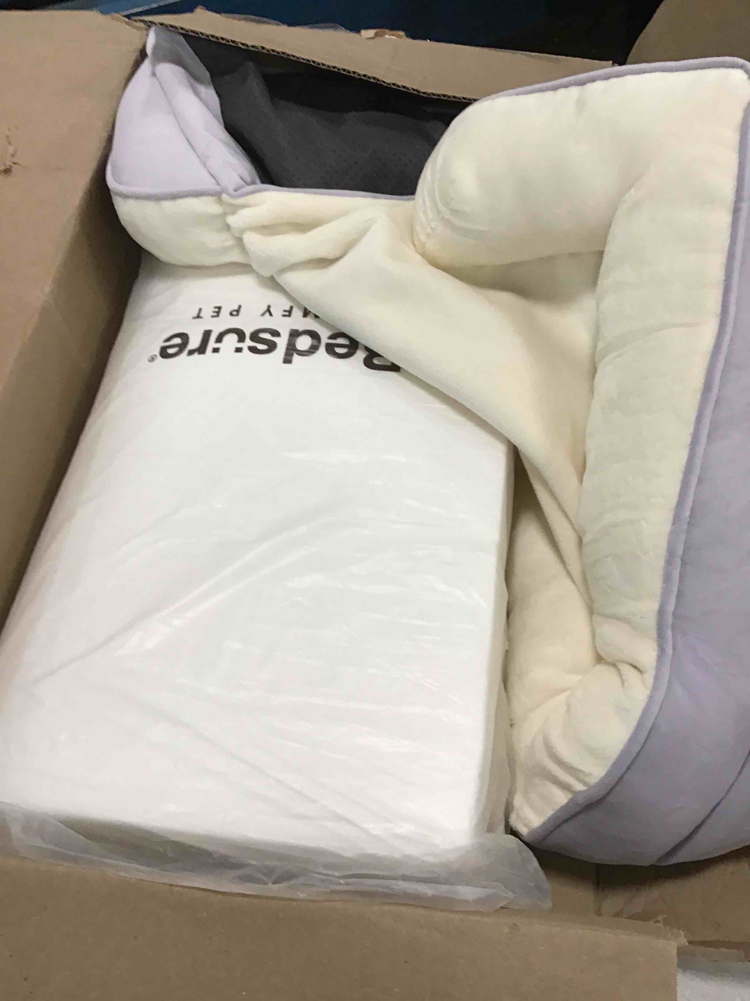 https://s3.amazonaws.com/lotting-images-prod/bidfta/BLU6273152_1713532284994.jpeg