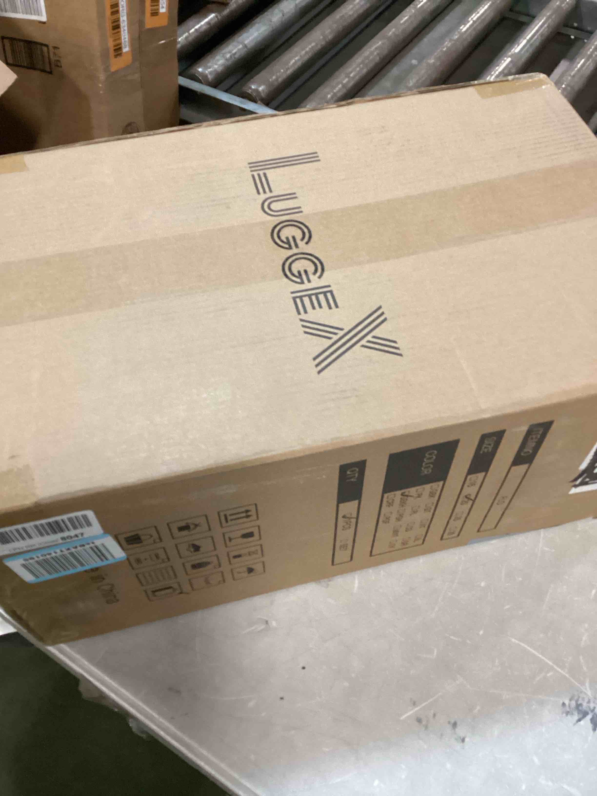https://s3.amazonaws.com/lotting-images-prod/bidfta/BLU6273648_1713211323589.jpeg