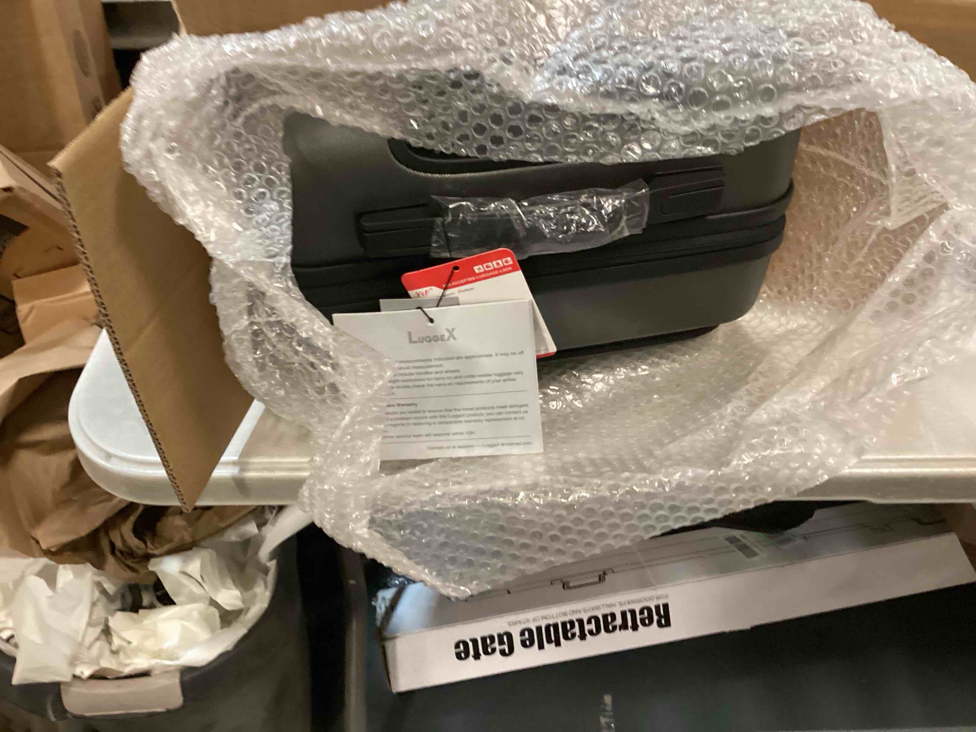 https://s3.amazonaws.com/lotting-images-prod/bidfta/BLU6273648_1713211362280.jpeg