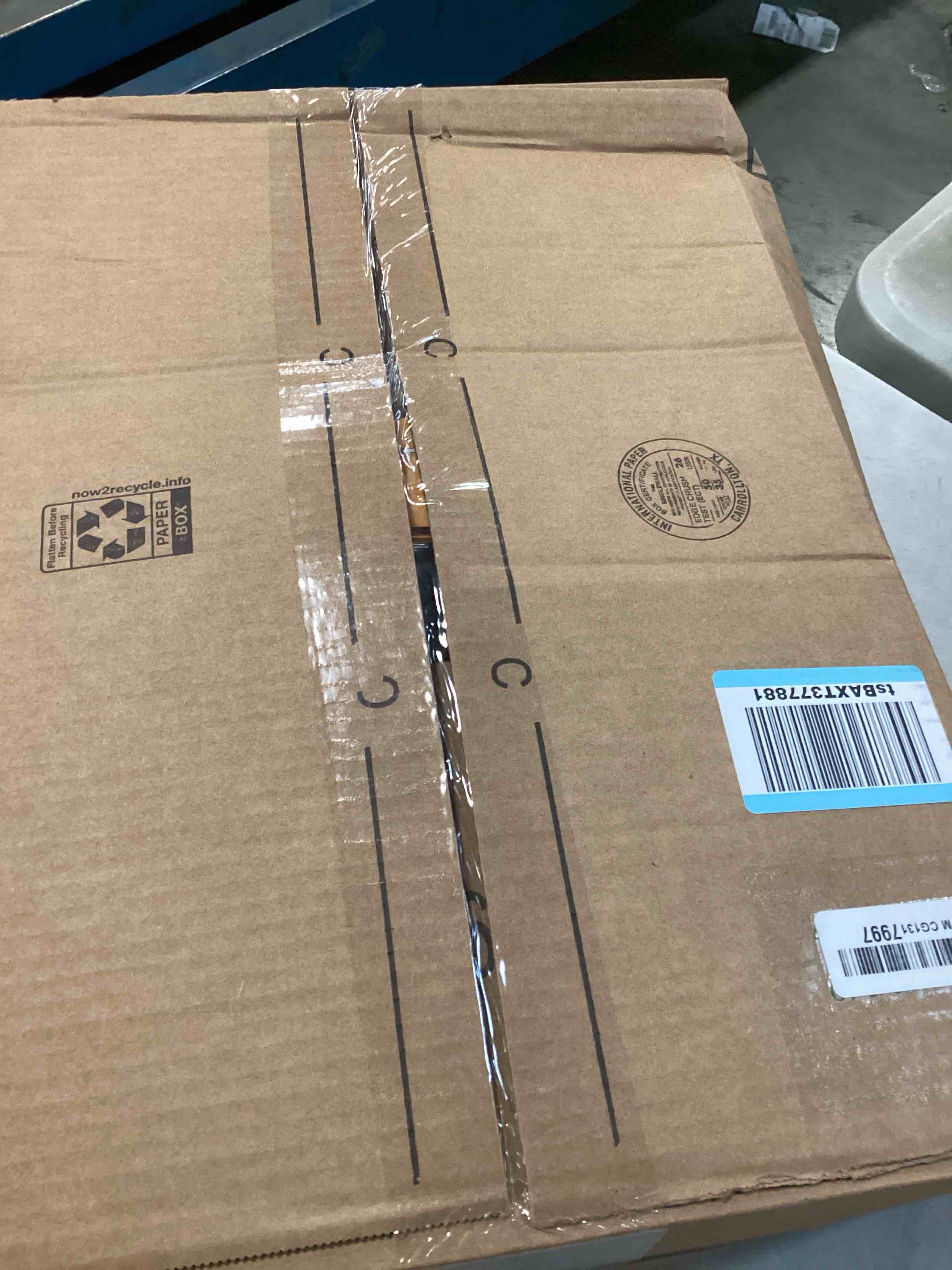 https://s3.amazonaws.com/lotting-images-prod/bidfta/BLU6274113_1713446813004.jpeg