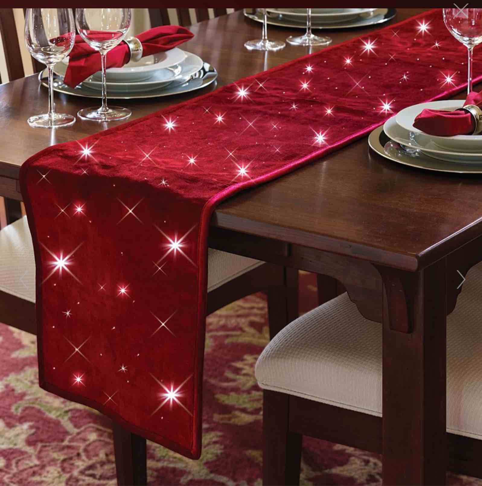 The Cordless Twinkling Table Runner