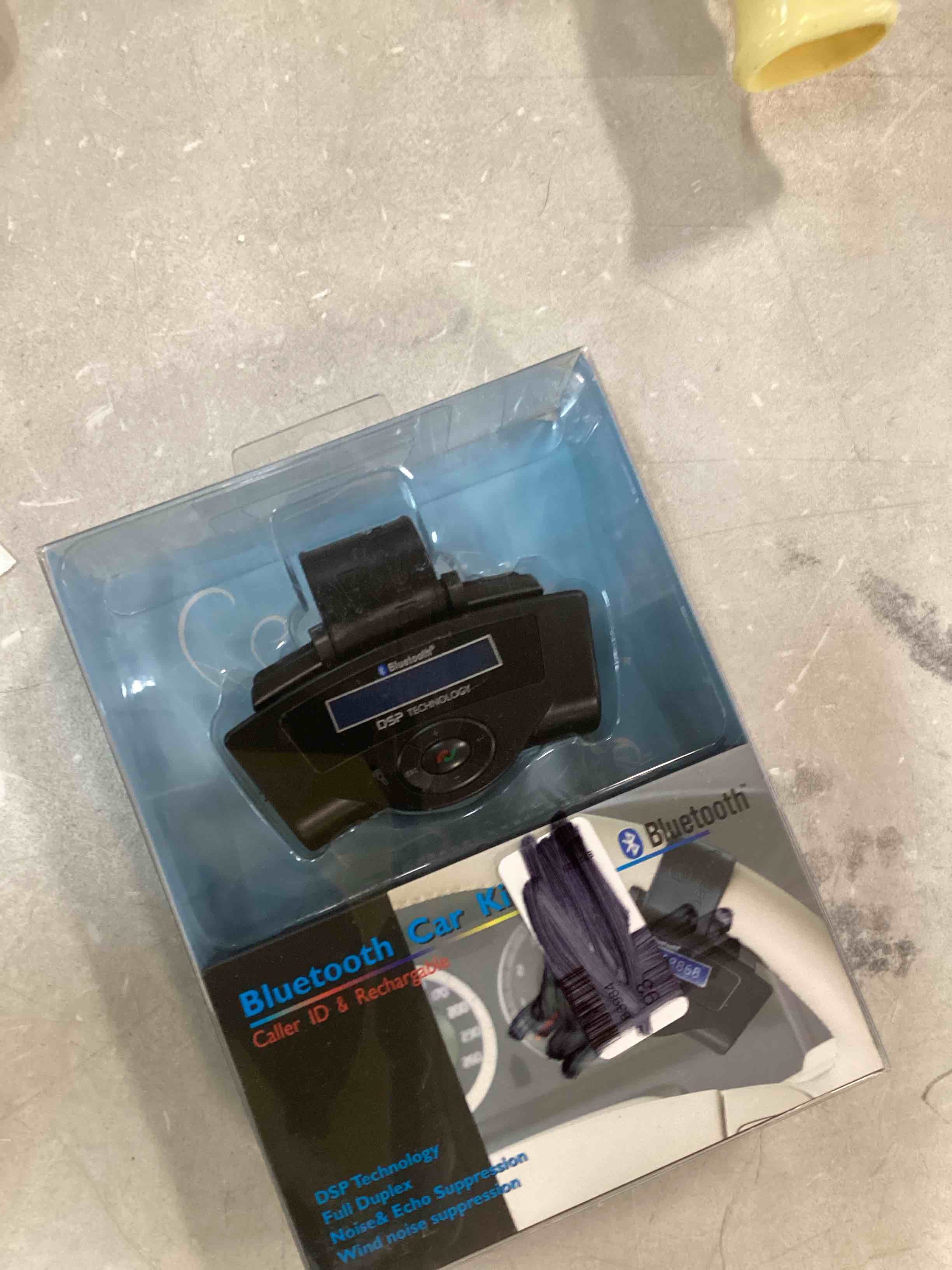 https://s3.amazonaws.com/lotting-images-prod/bidfta/BLU6274610_1713883995532.jpeg