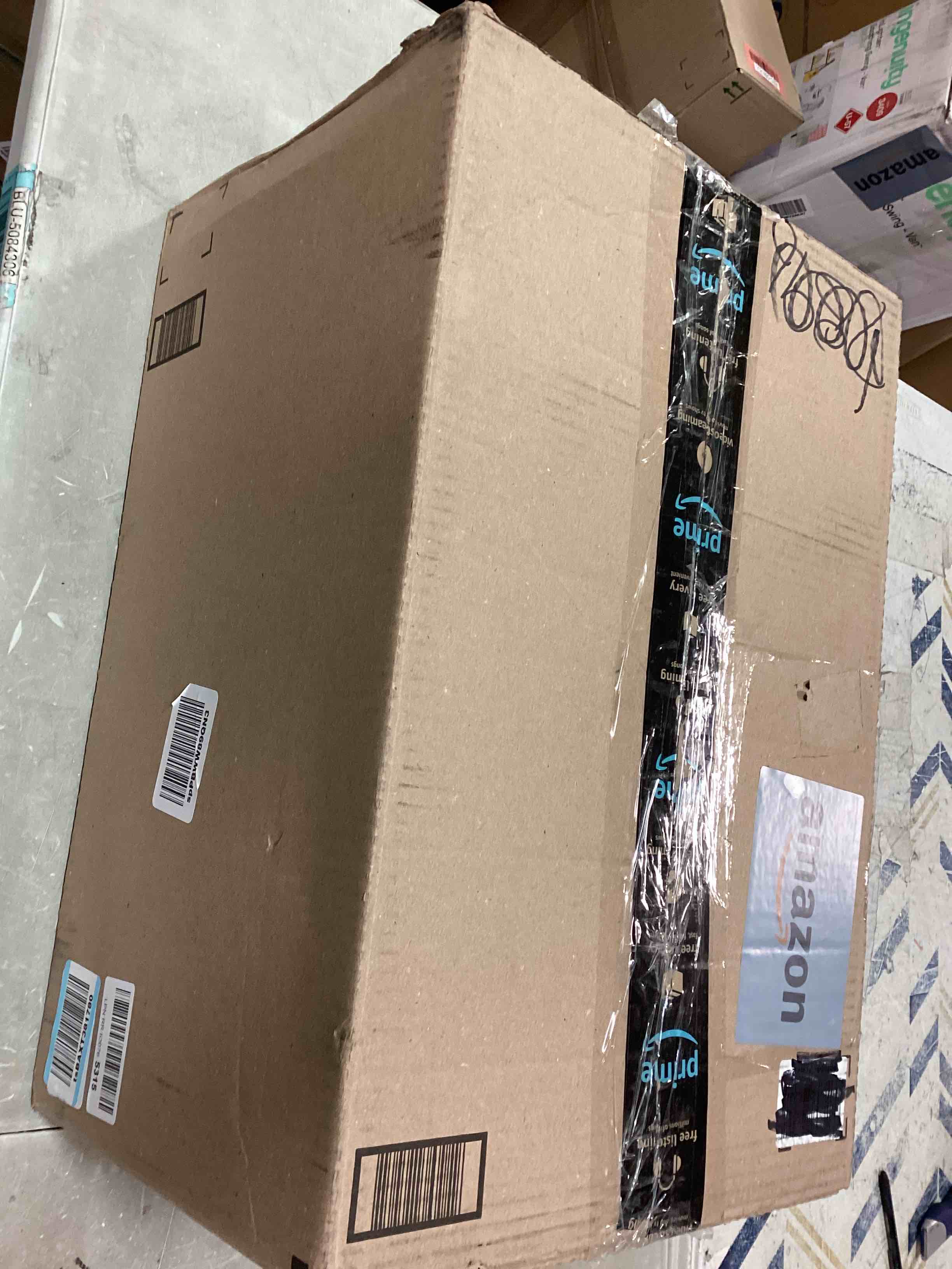 https://s3.amazonaws.com/lotting-images-prod/bidfta/BLU6275140_1713358036585.jpeg