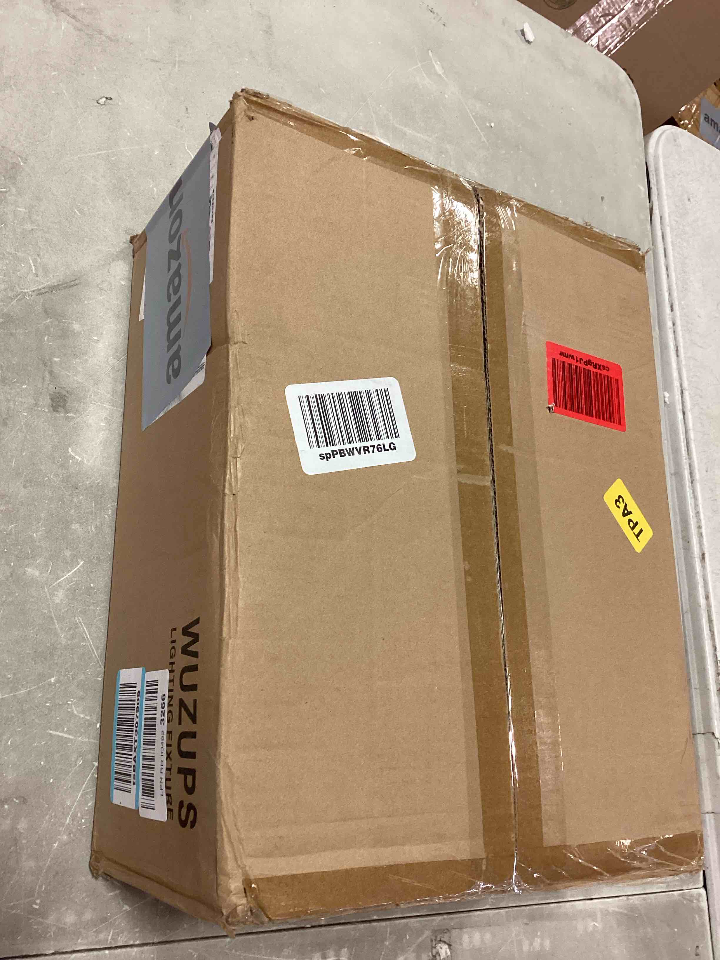 https://s3.amazonaws.com/lotting-images-prod/bidfta/BLU6275285_1713460451953.jpeg