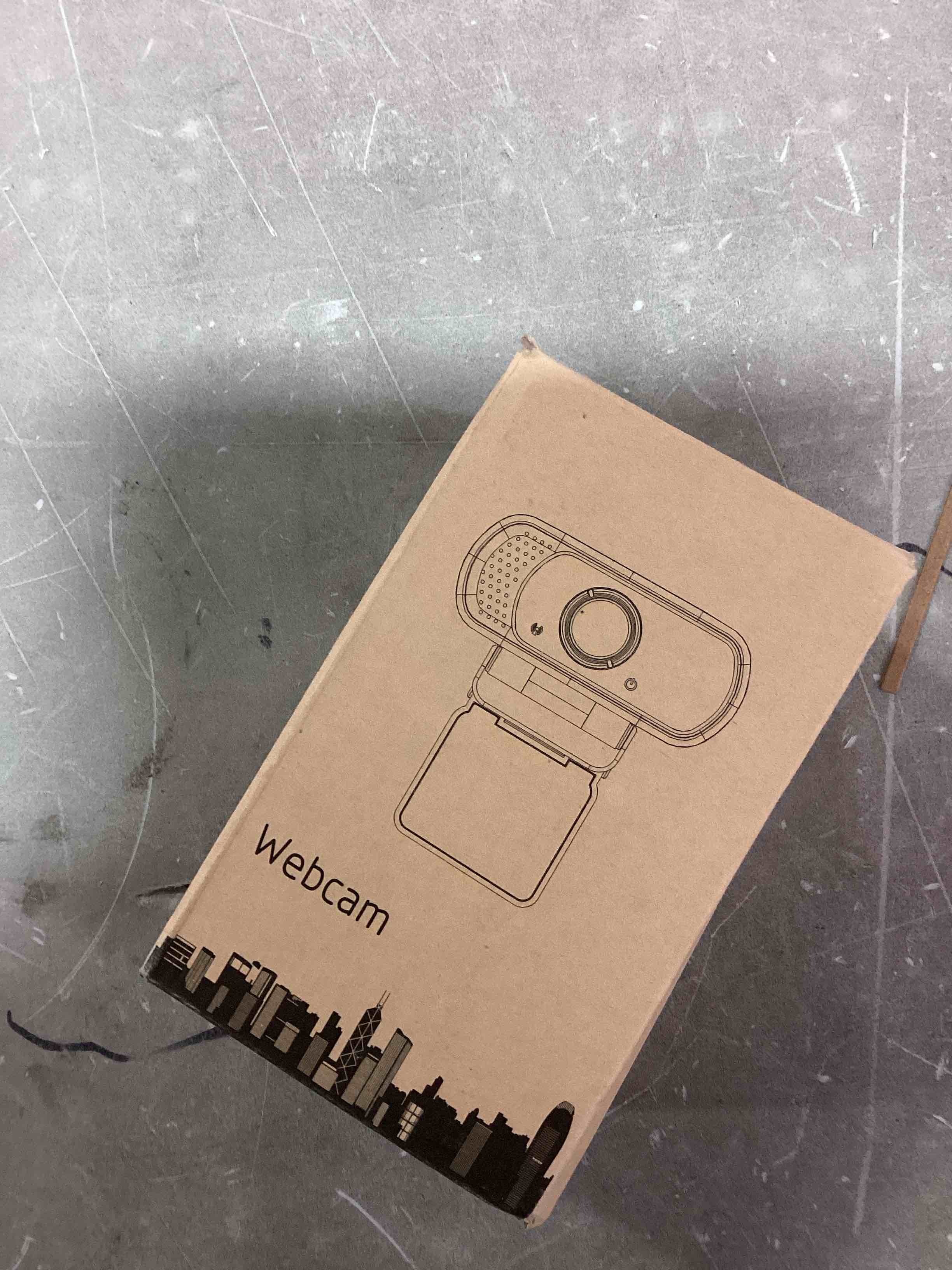 https://s3.amazonaws.com/lotting-images-prod/bidfta/BLU6275329_1713469131142.jpeg