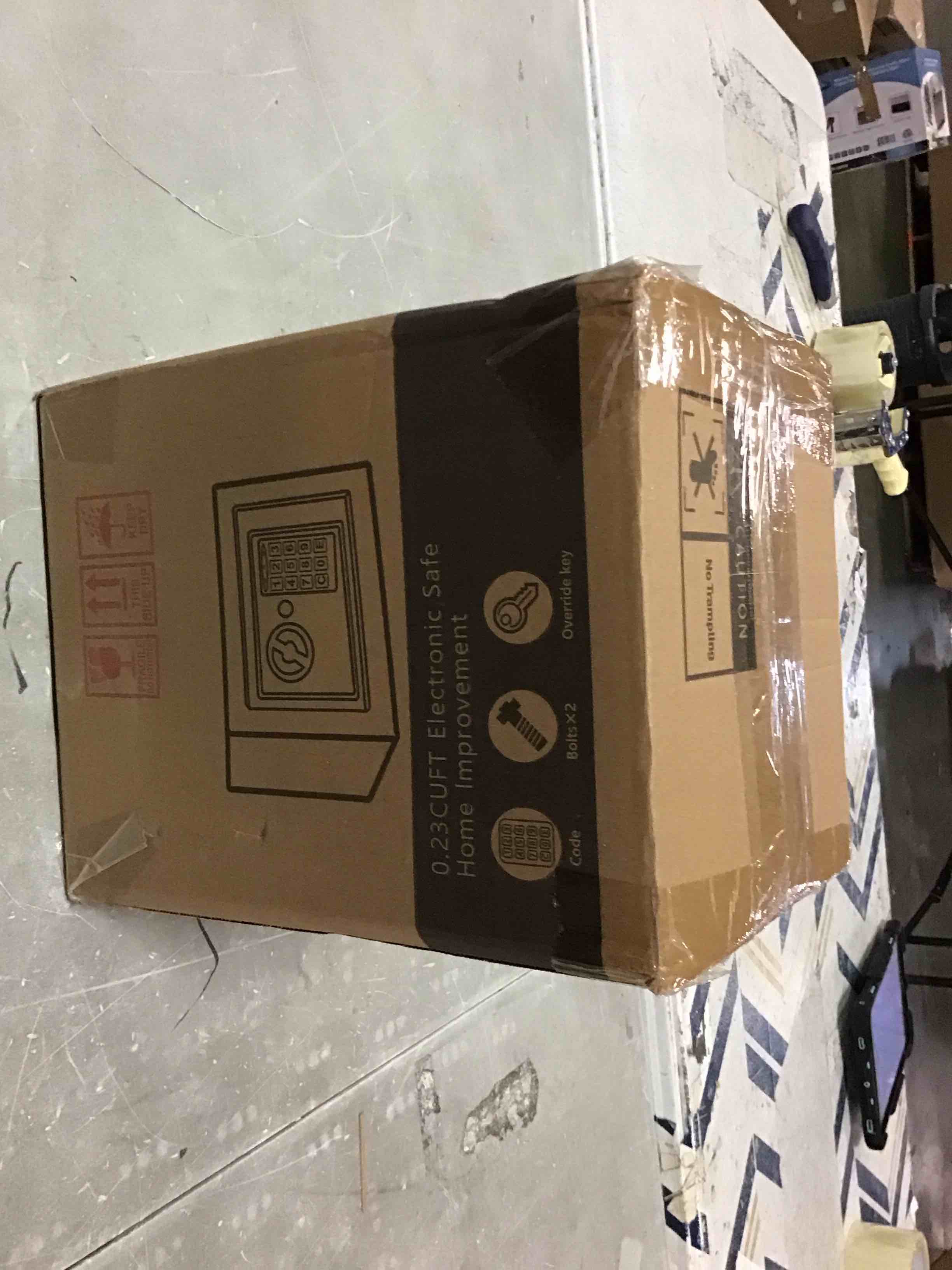 https://s3.amazonaws.com/lotting-images-prod/bidfta/BLU6275350_1713529013436.jpeg