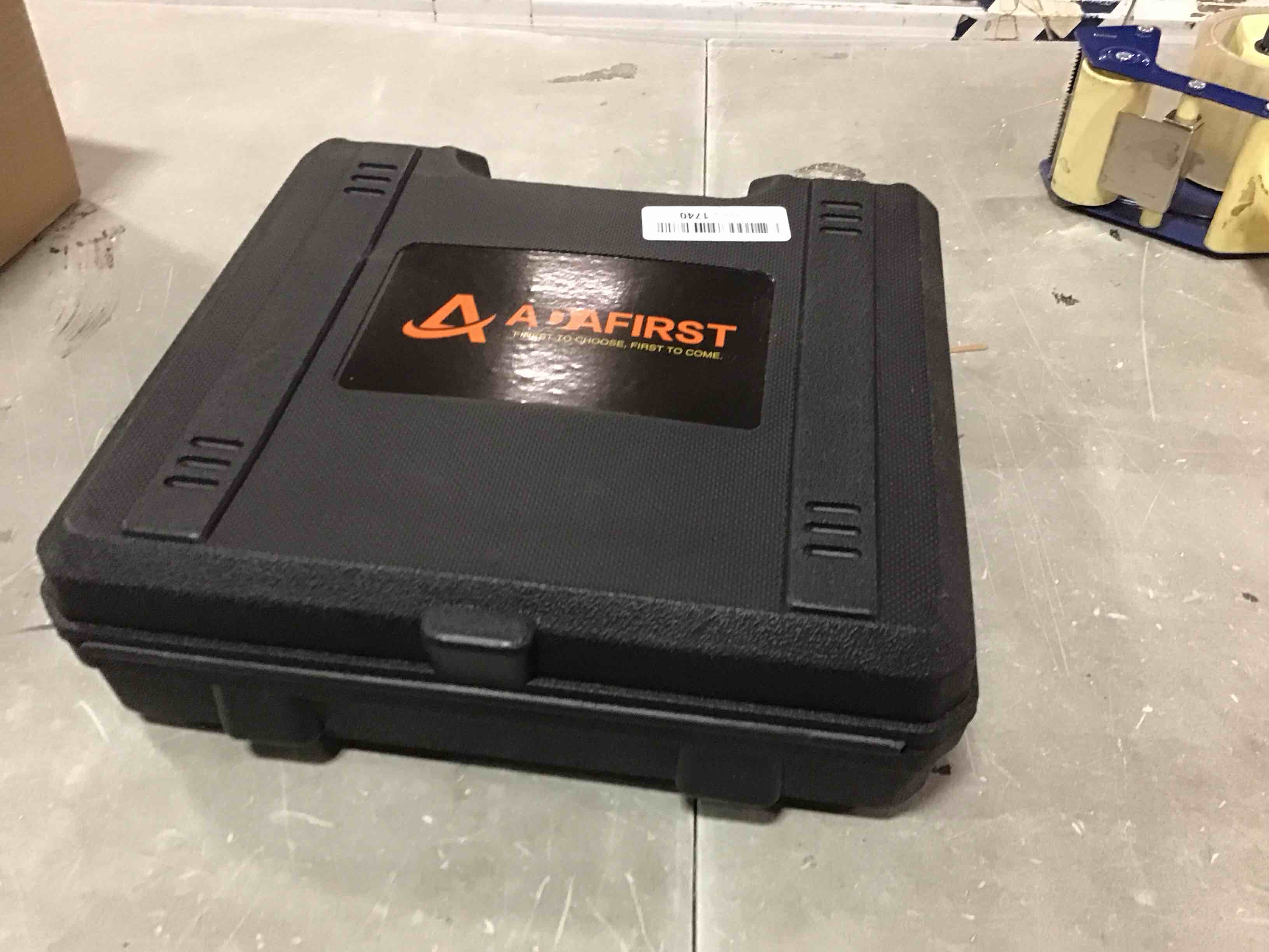 https://s3.amazonaws.com/lotting-images-prod/bidfta/BLU6275357_1713530896601.jpeg