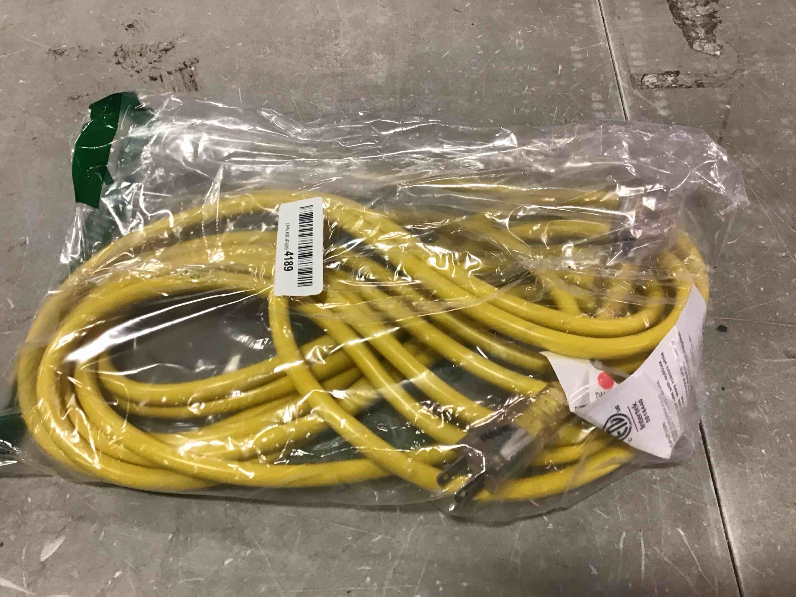 https://s3.amazonaws.com/lotting-images-prod/bidfta/BLU6275380_1713536866857.jpeg