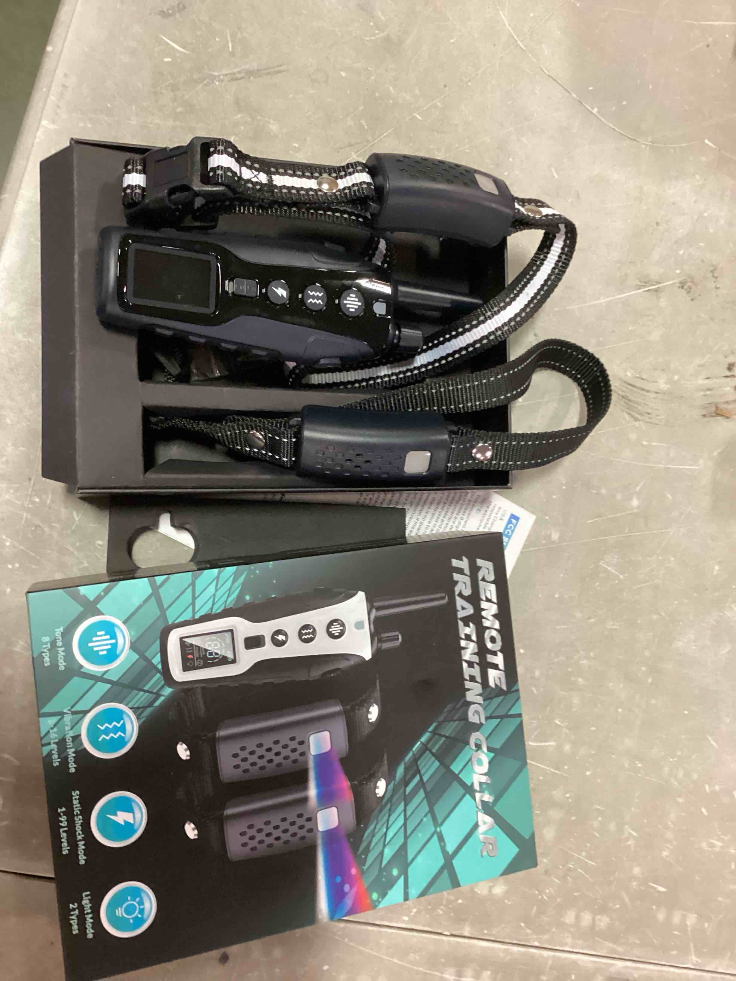 https://s3.amazonaws.com/lotting-images-prod/bidfta/BLU6275475_1713796437623.jpeg