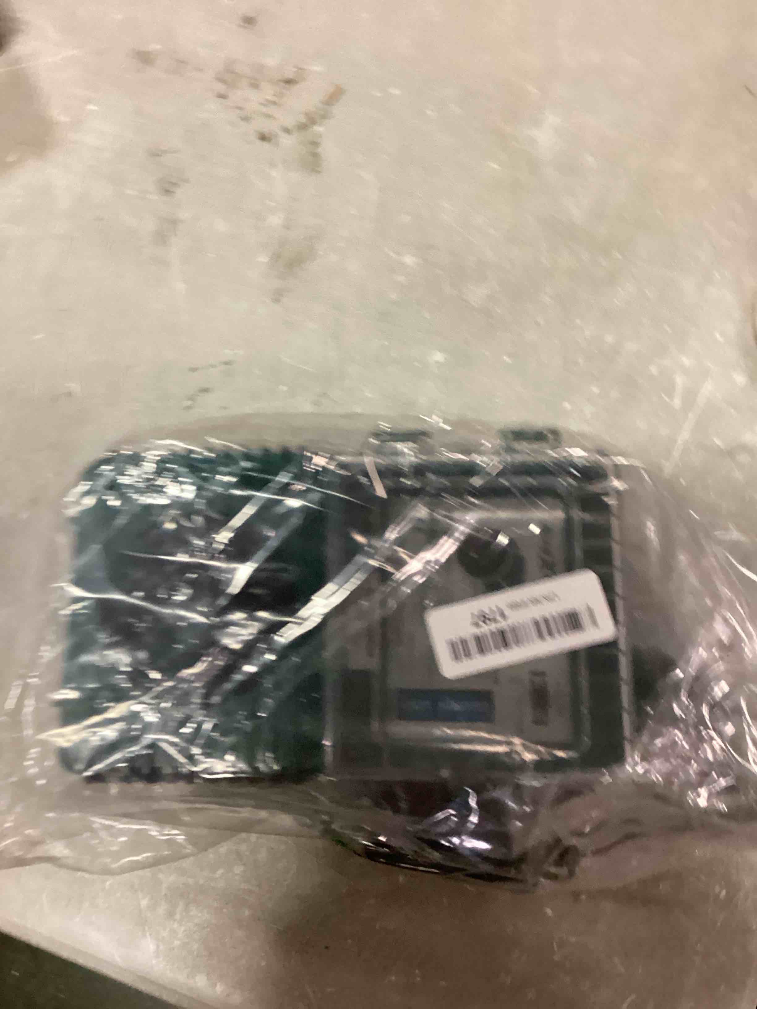 https://s3.amazonaws.com/lotting-images-prod/bidfta/BLU6275476_1713796540366.jpeg
