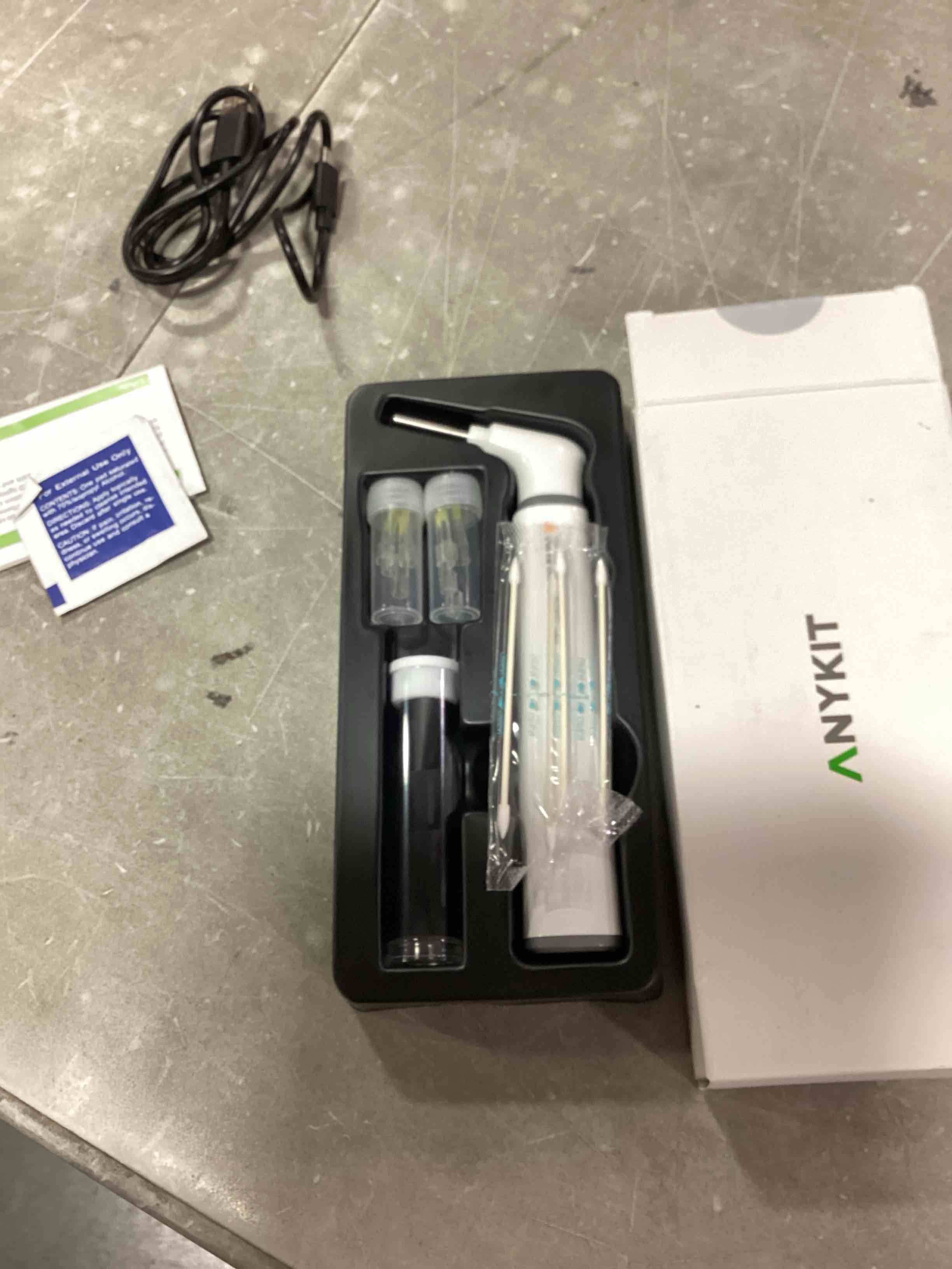 https://s3.amazonaws.com/lotting-images-prod/bidfta/BLU6275482_1713797278712.jpeg