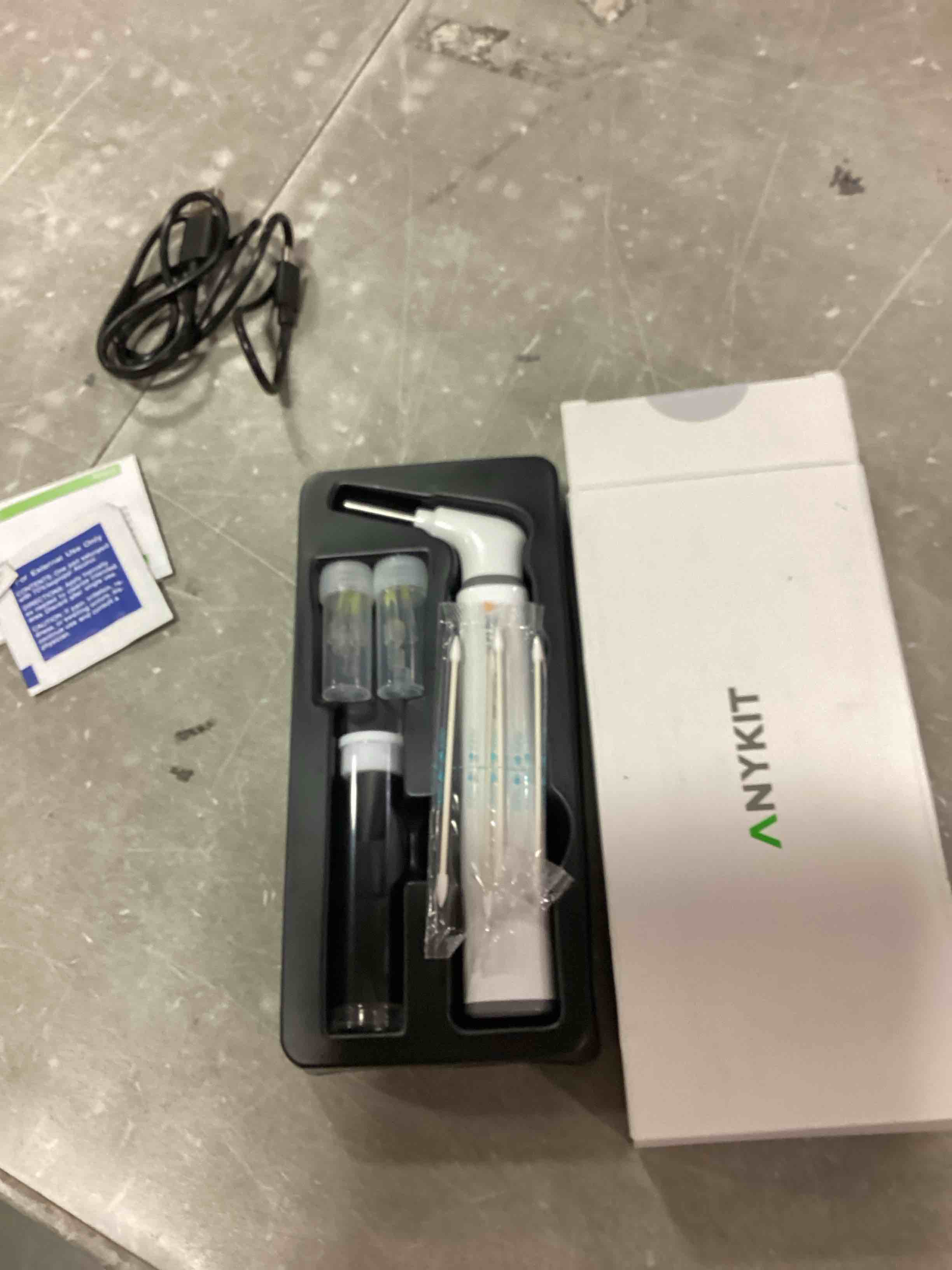 https://s3.amazonaws.com/lotting-images-prod/bidfta/BLU6275482_1713797280370.jpeg