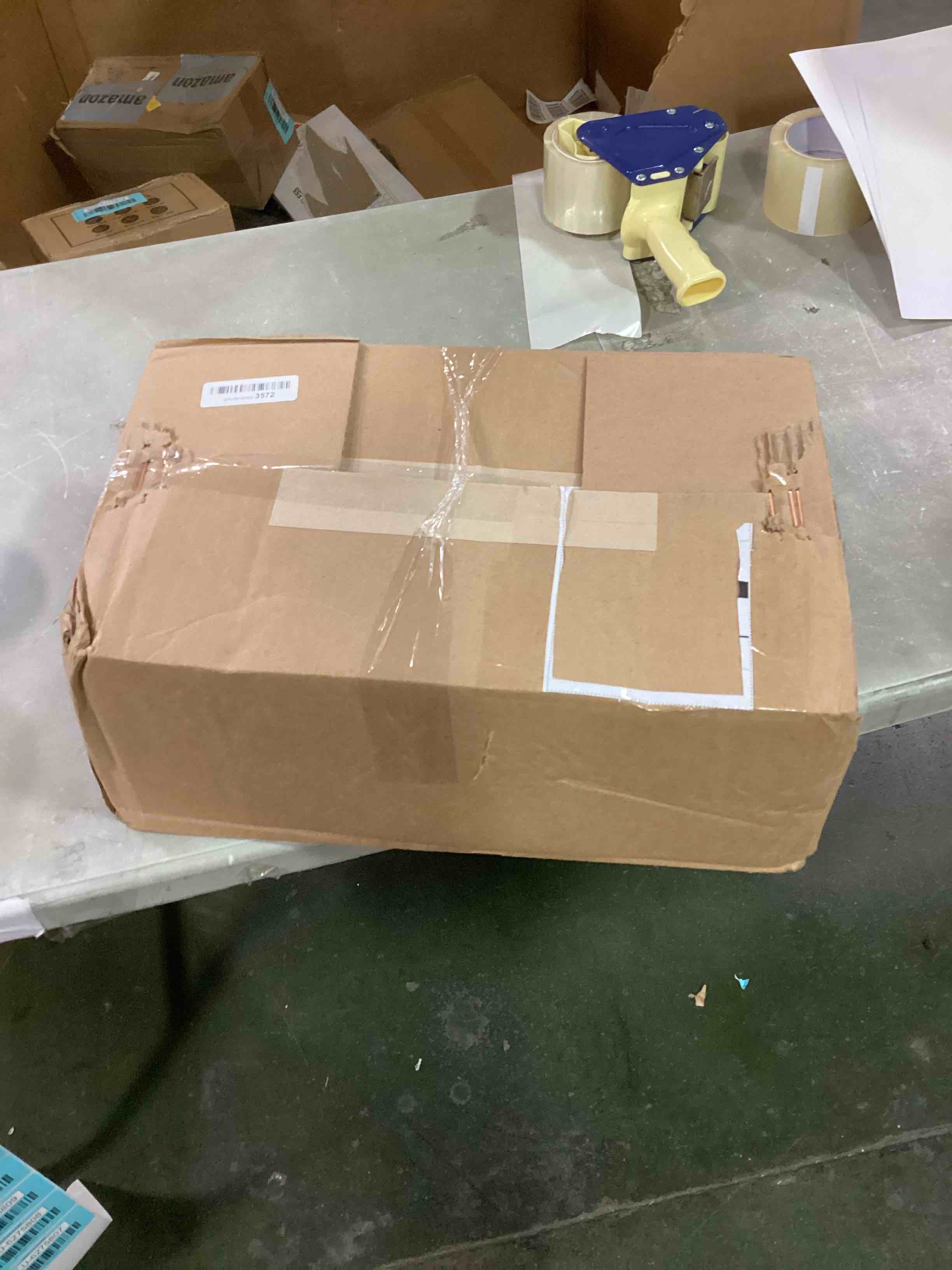 https://s3.amazonaws.com/lotting-images-prod/bidfta/BLU6275806_1713893952213.jpeg