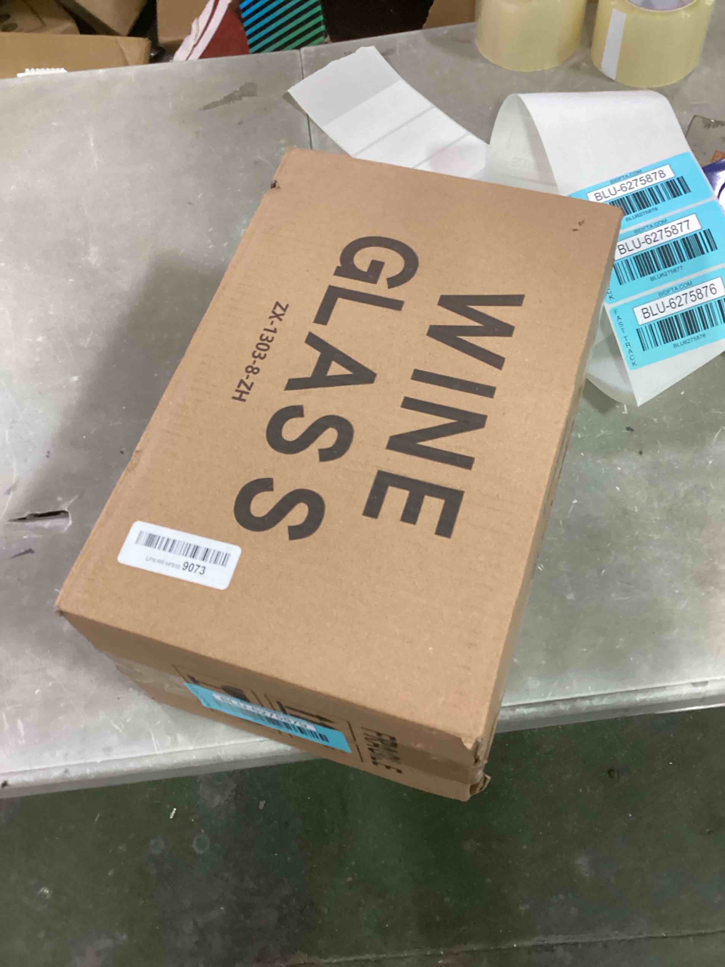 https://s3.amazonaws.com/lotting-images-prod/bidfta/BLU6275879_1713898273432.jpeg