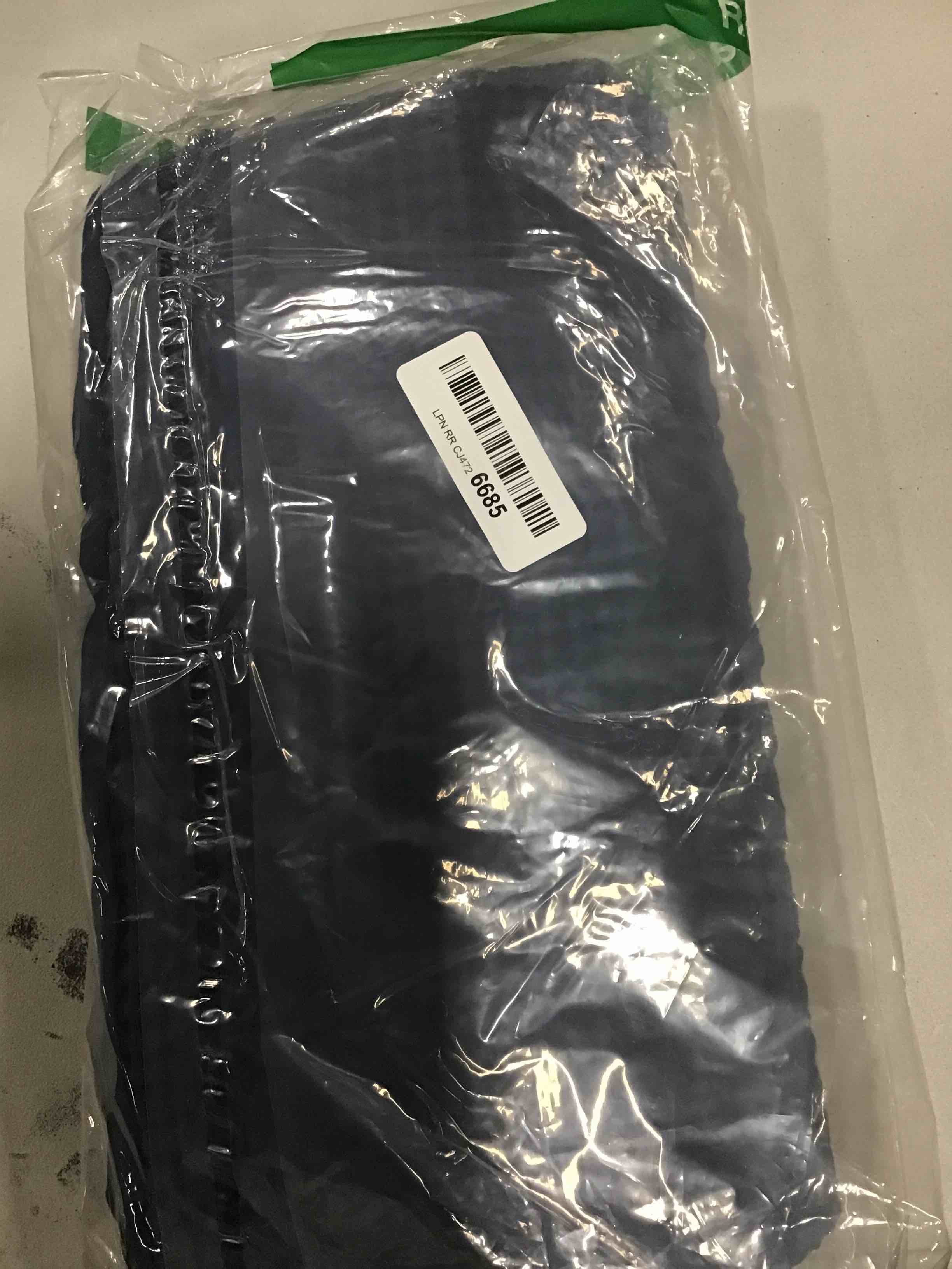 https://s3.amazonaws.com/lotting-images-prod/bidfta/BLU6276853_1712924807248.jpeg
