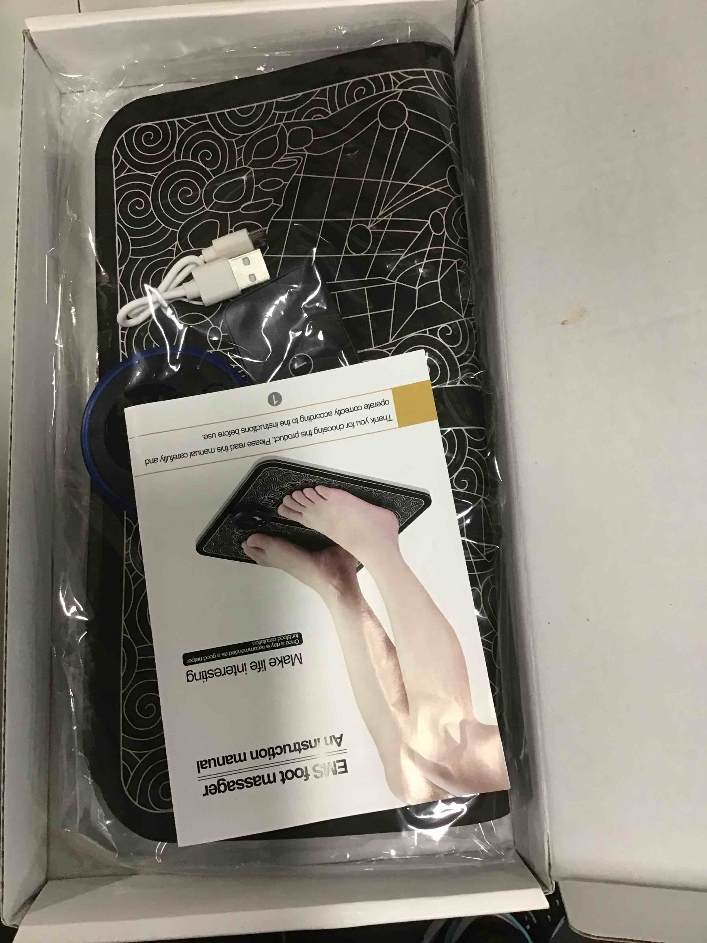 https://s3.amazonaws.com/lotting-images-prod/bidfta/BLU6276887_1712927091640.jpeg