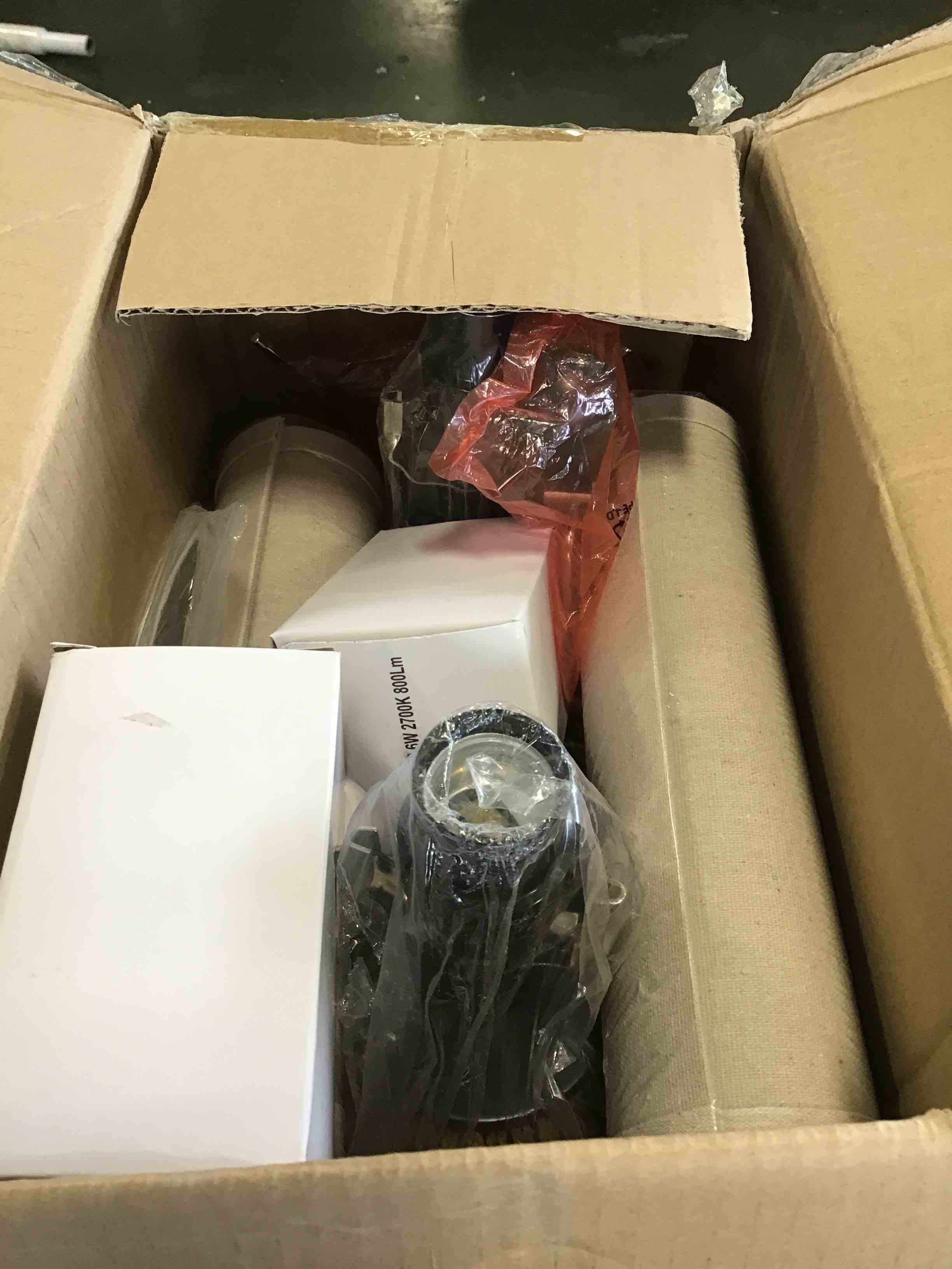 https://s3.amazonaws.com/lotting-images-prod/bidfta/BLU6277811_1713366408163.jpeg
