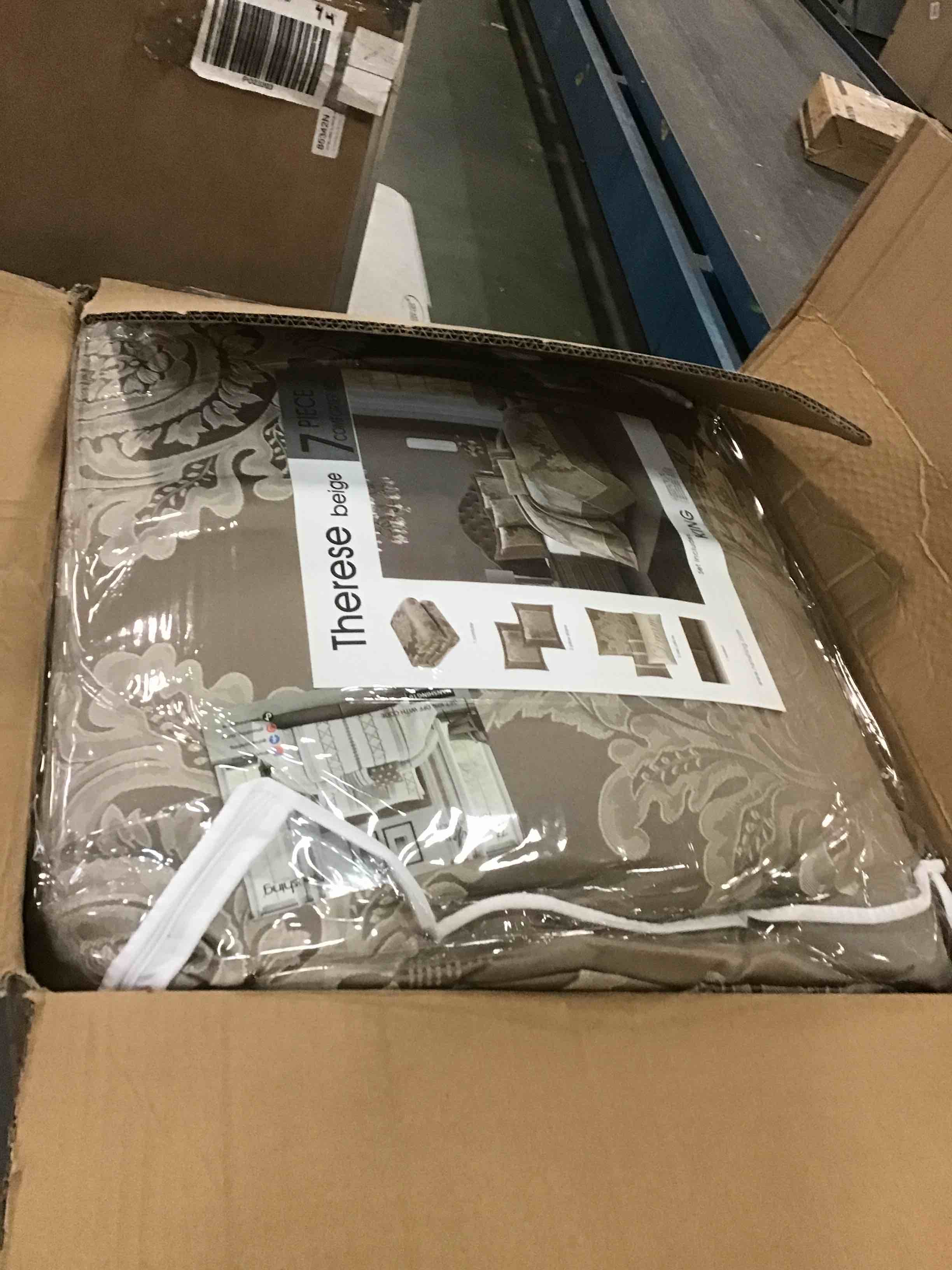 https://s3.amazonaws.com/lotting-images-prod/bidfta/BLU6278146_1712769578148.jpeg