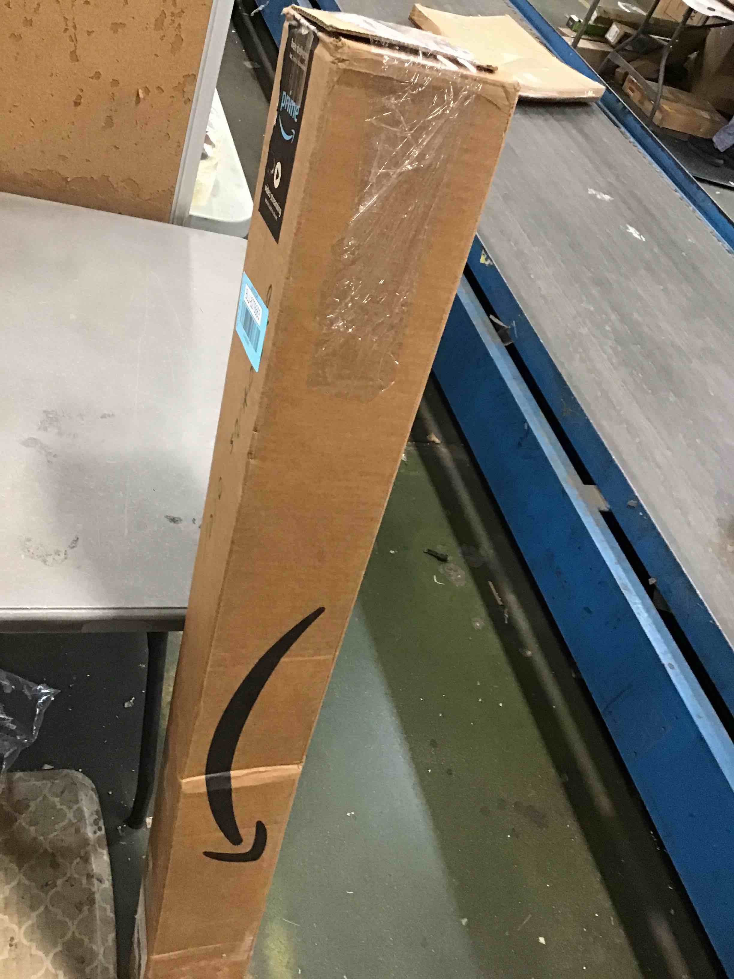 https://s3.amazonaws.com/lotting-images-prod/bidfta/BLU6278663_1713295298253.jpeg