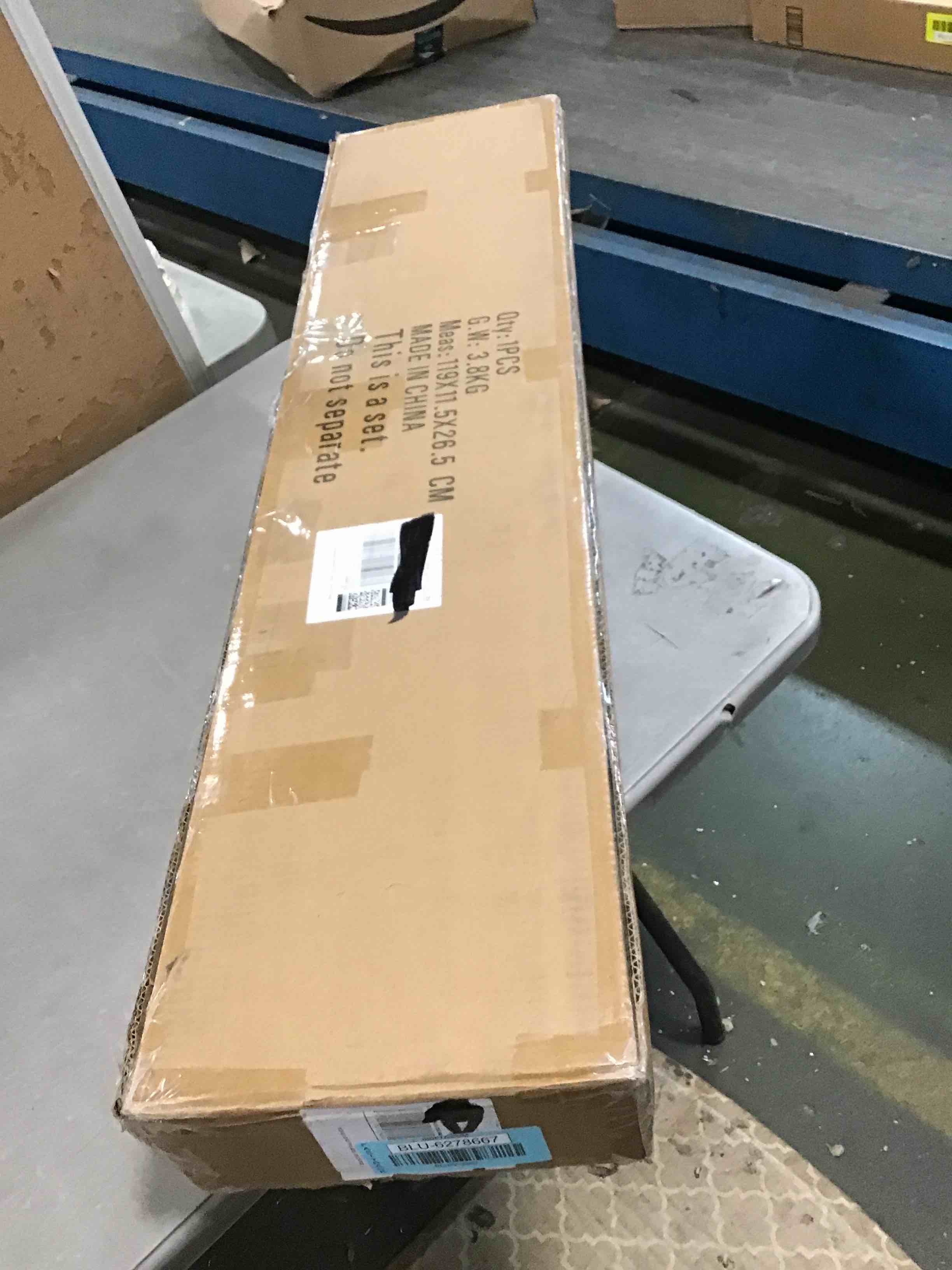 https://s3.amazonaws.com/lotting-images-prod/bidfta/BLU6278667_1713295800559.jpeg