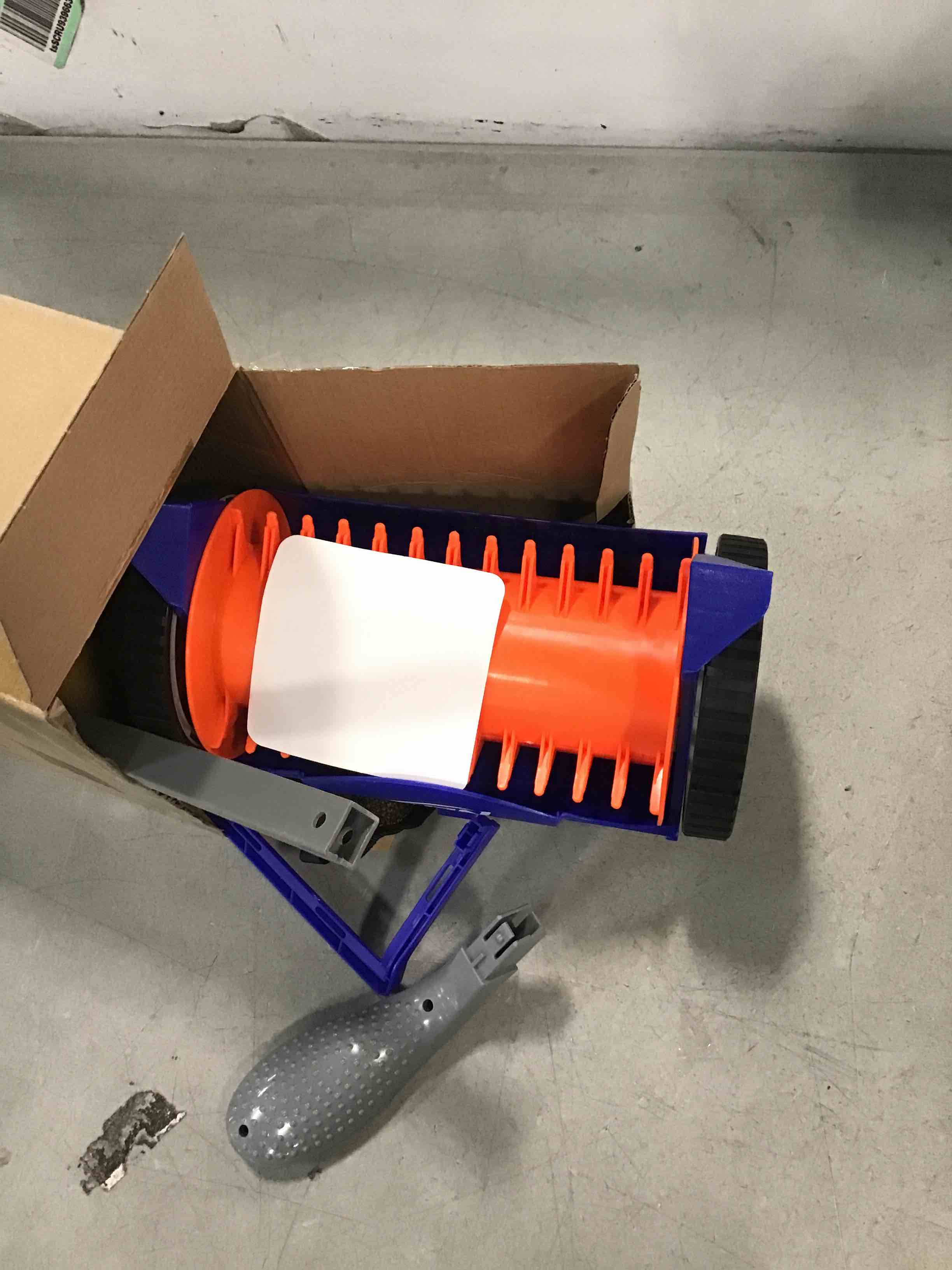 https://s3.amazonaws.com/lotting-images-prod/bidfta/BLU6278814_1713366383077.jpeg
