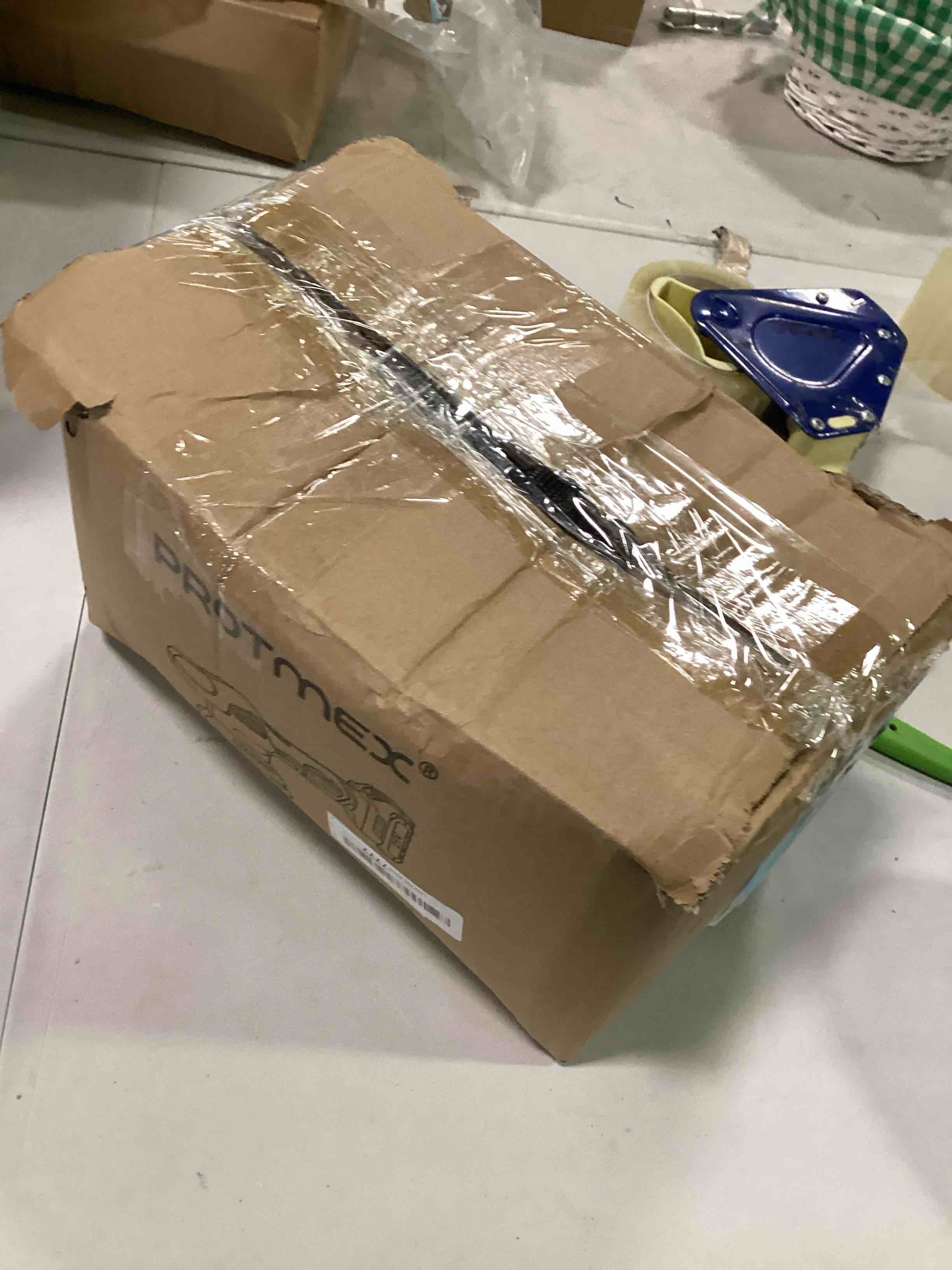 https://s3.amazonaws.com/lotting-images-prod/bidfta/BLU6280090_1713538970184.jpeg