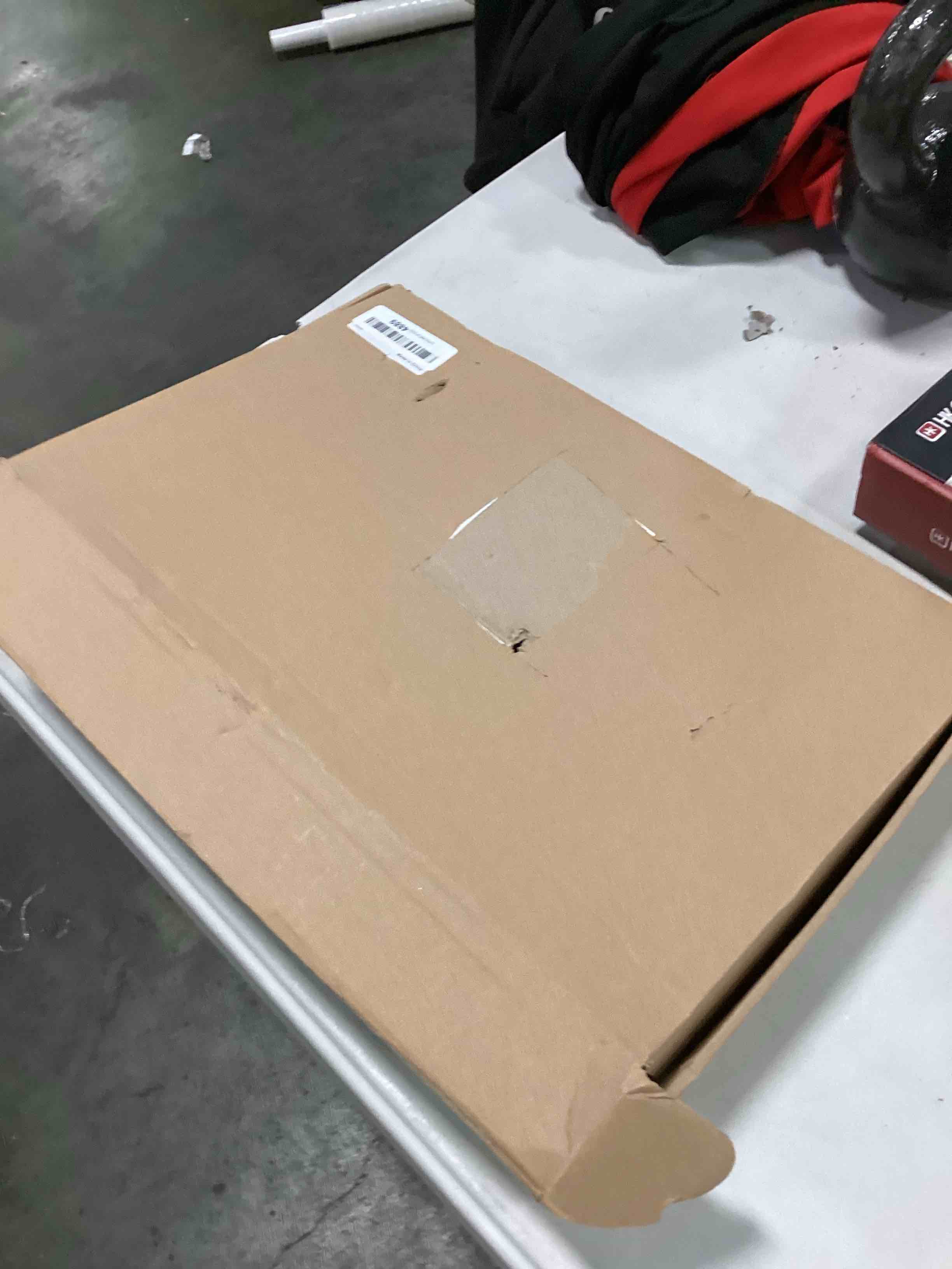 https://s3.amazonaws.com/lotting-images-prod/bidfta/BLU6280125_1713548782769.jpeg