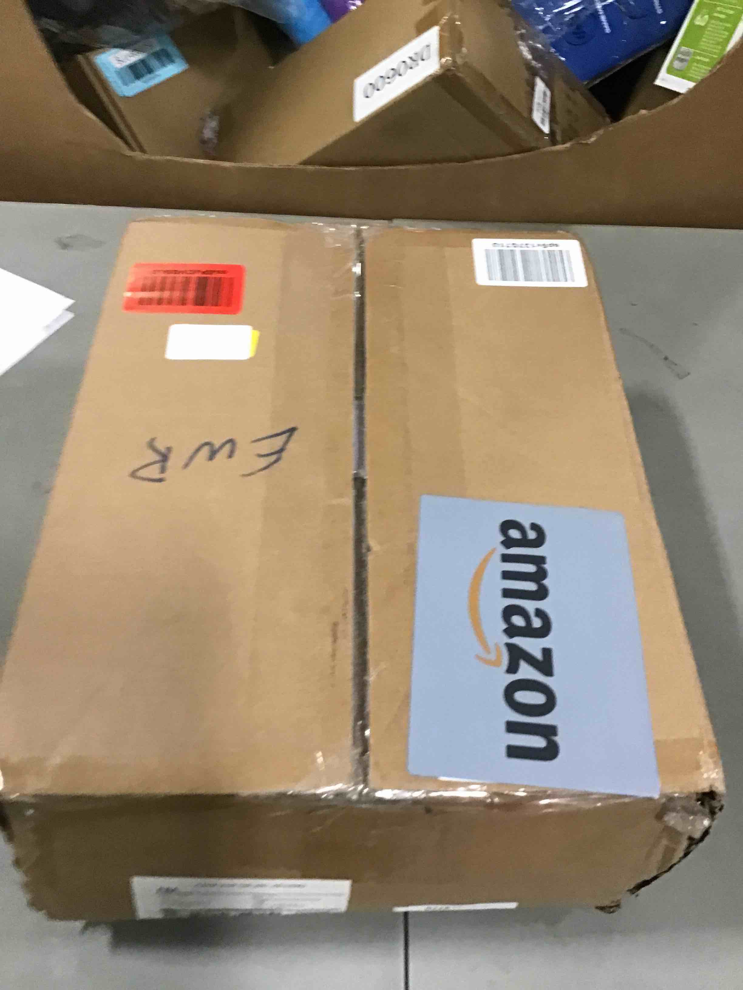 https://s3.amazonaws.com/lotting-images-prod/bidfta/BLU6280809_1714418366084.jpeg