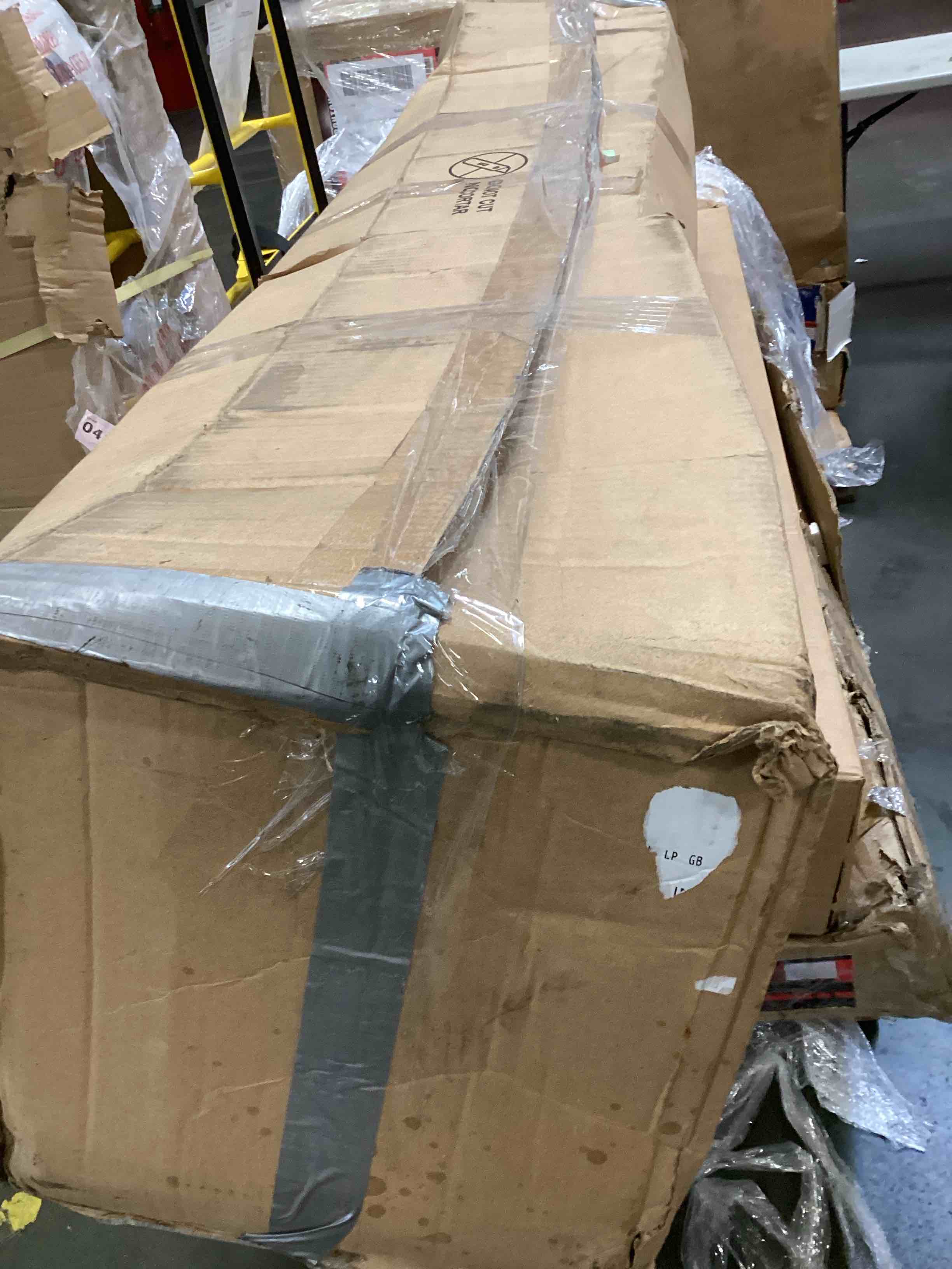 https://s3.amazonaws.com/lotting-images-prod/bidfta/BLU6281808_1714236213334.jpeg