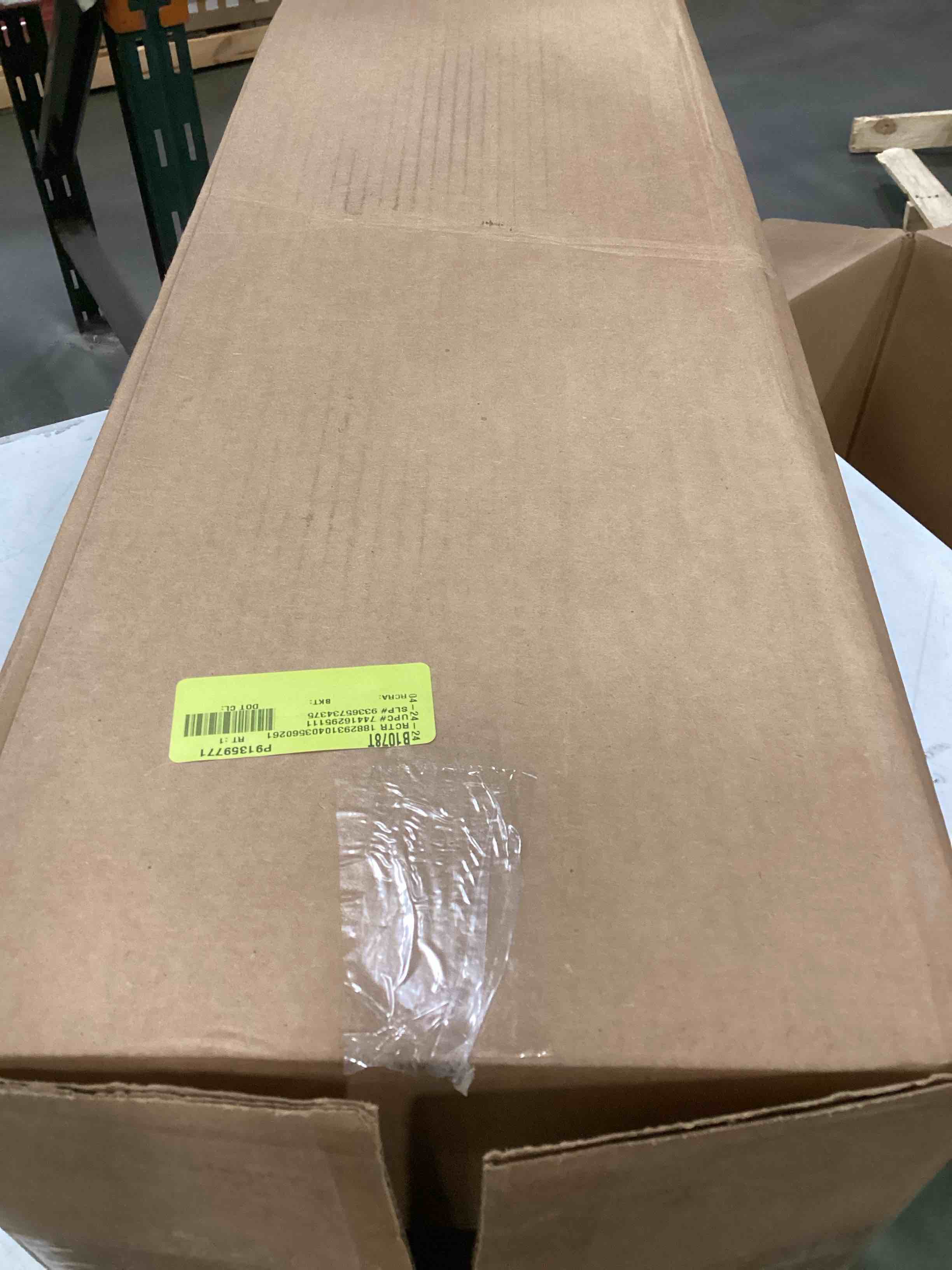 https://s3.amazonaws.com/lotting-images-prod/bidfta/BLU6282175_1714561765966.jpeg