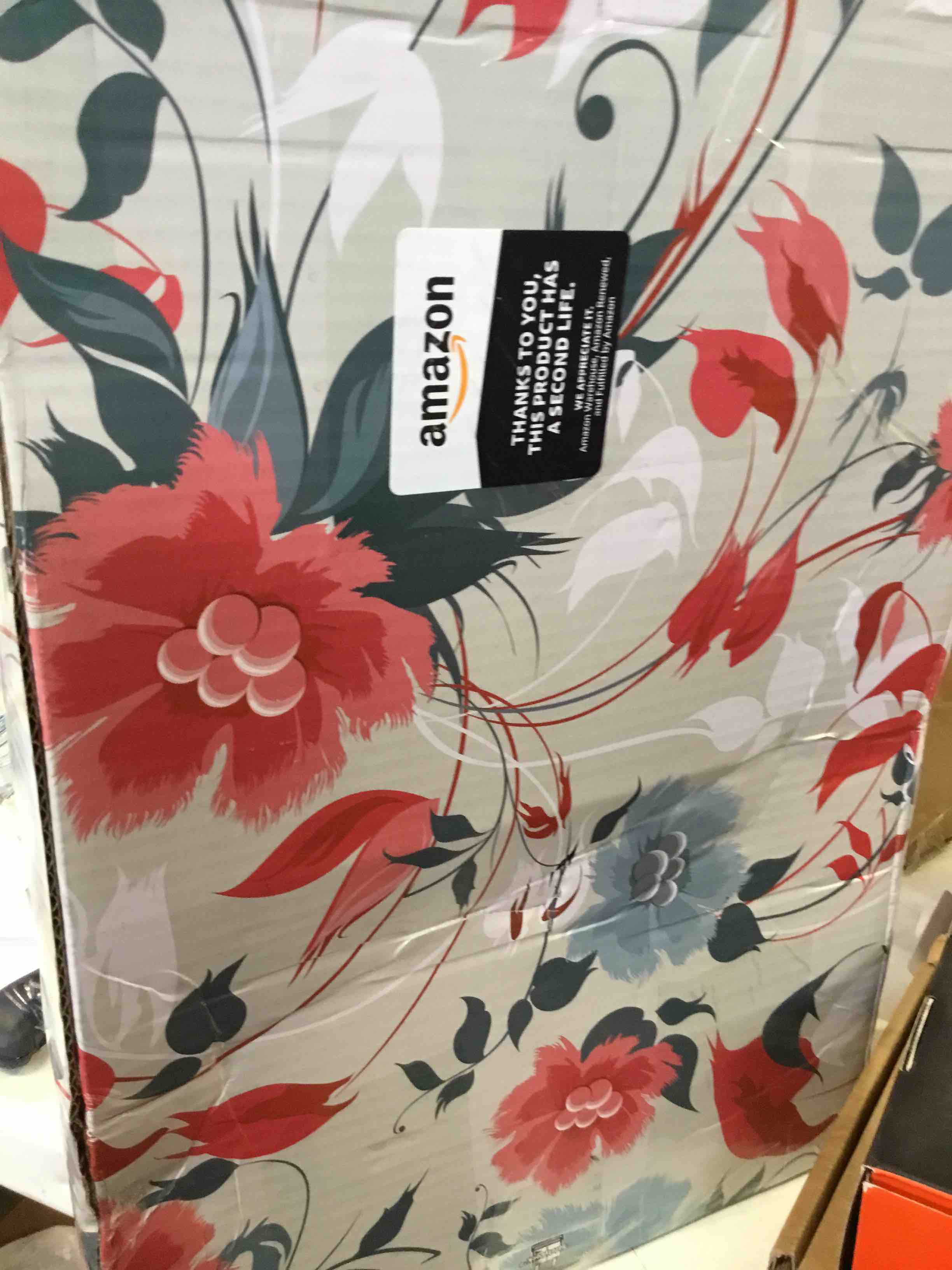 https://s3.amazonaws.com/lotting-images-prod/bidfta/BLU6283447_1712935583860.jpeg