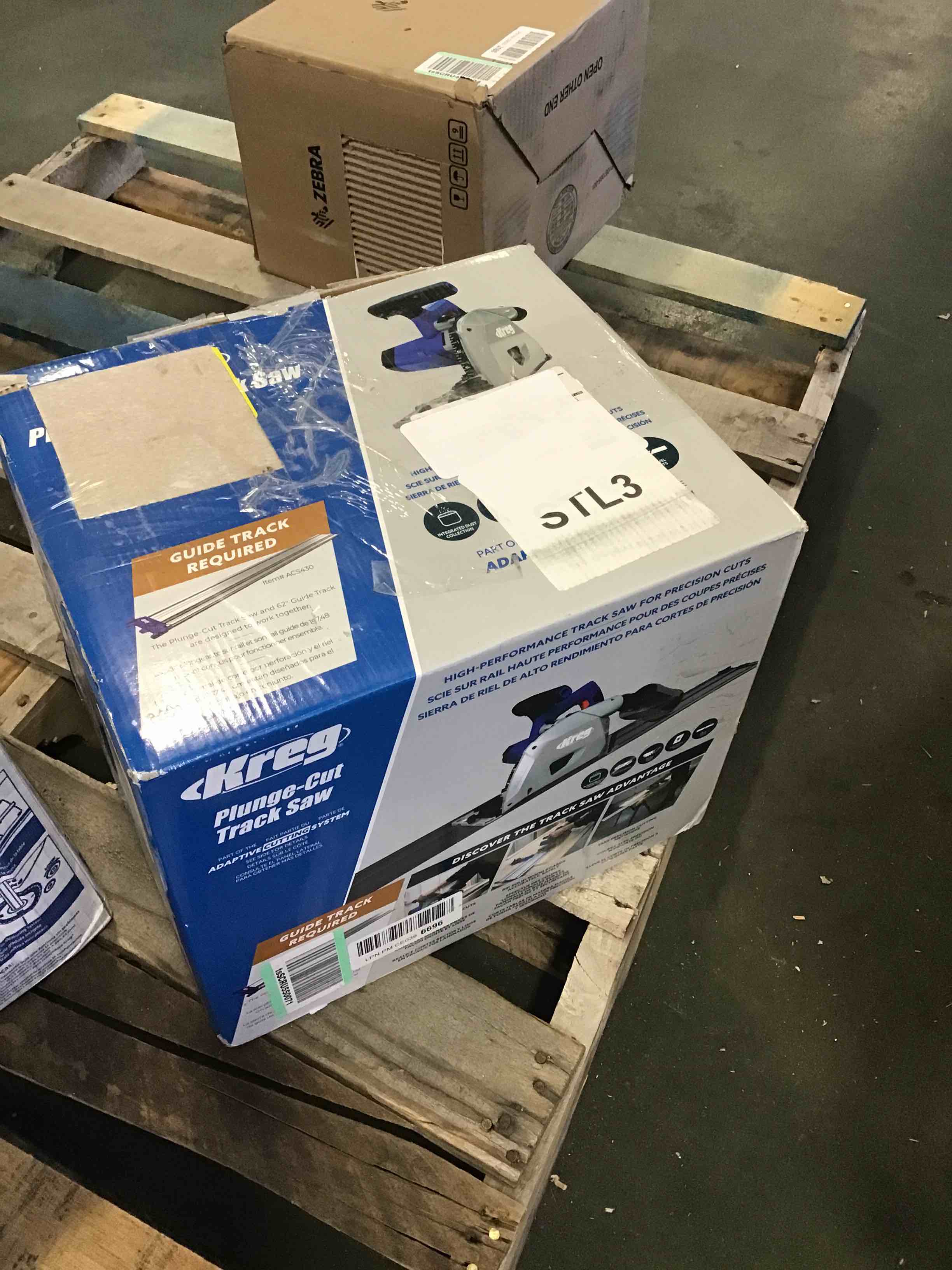 https://s3.amazonaws.com/lotting-images-prod/bidfta/BLU6283549_1713186185168.jpeg