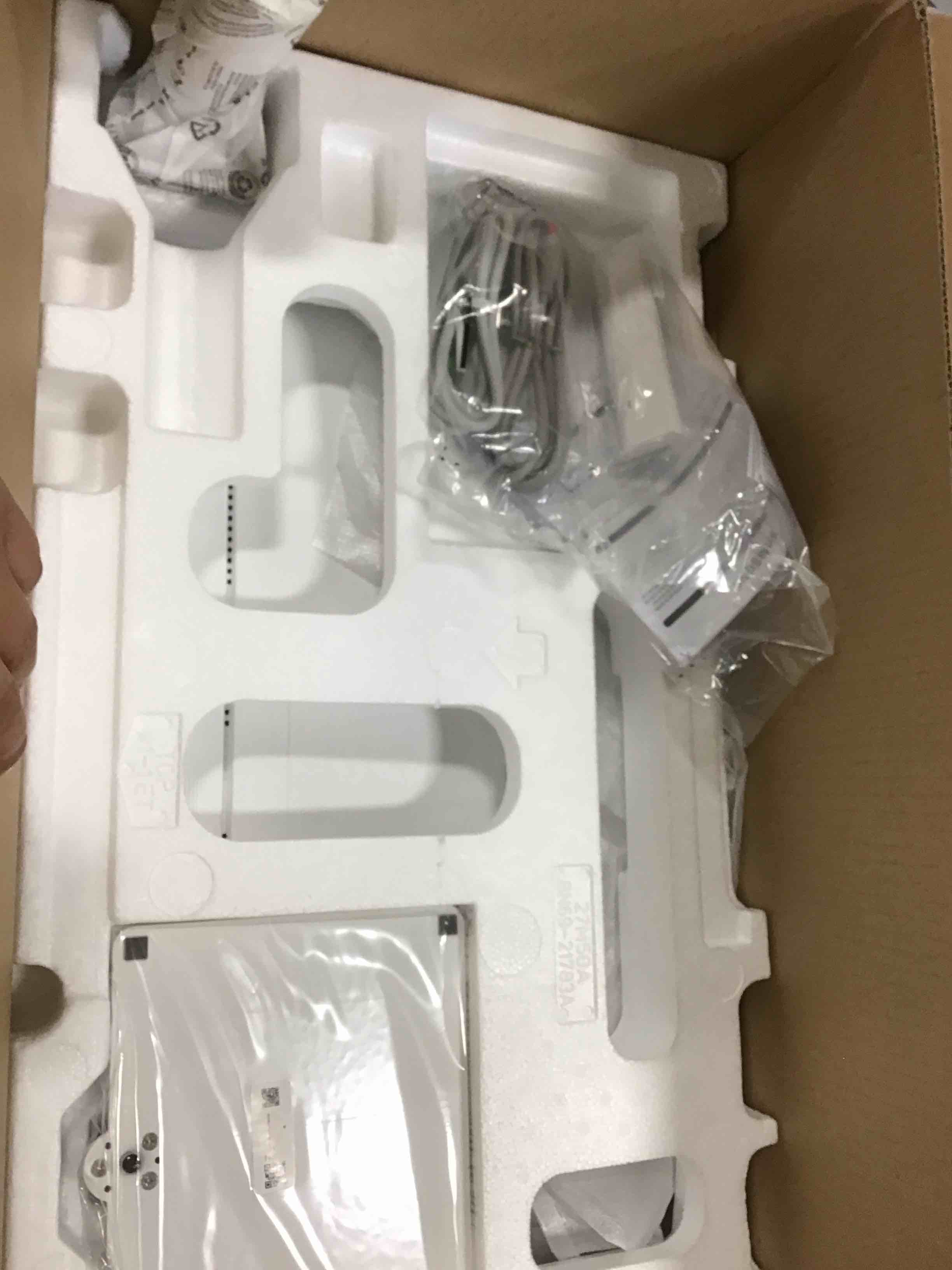 https://s3.amazonaws.com/lotting-images-prod/bidfta/BLU6284761_1714073650145.jpeg