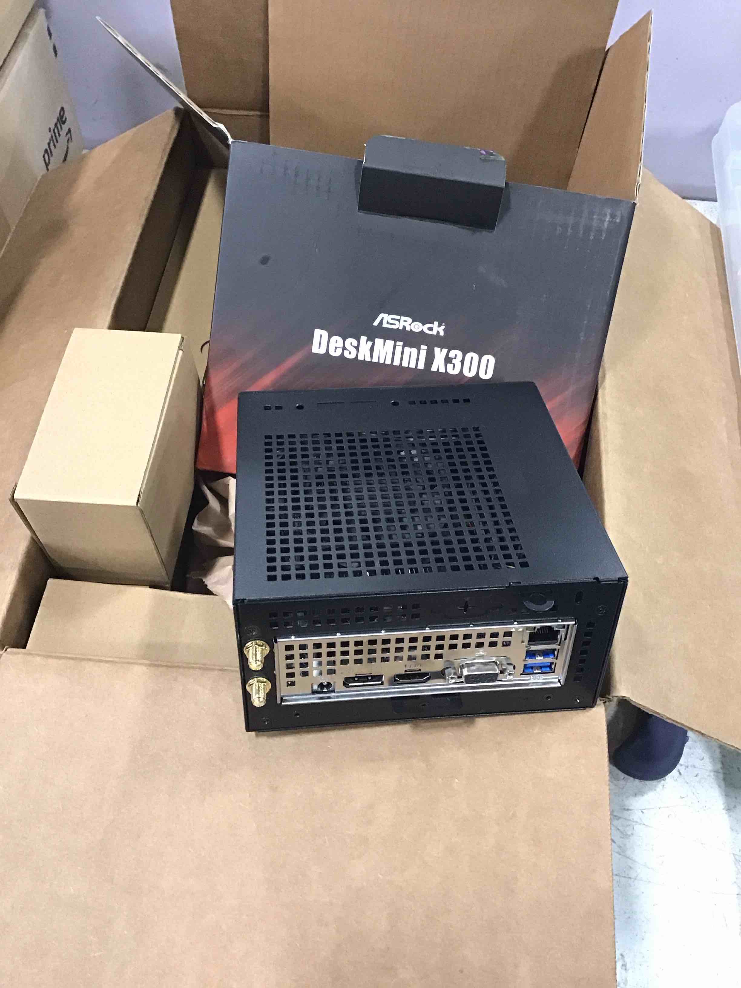 https://s3.amazonaws.com/lotting-images-prod/bidfta/BLU6284920_1714147050981.jpeg