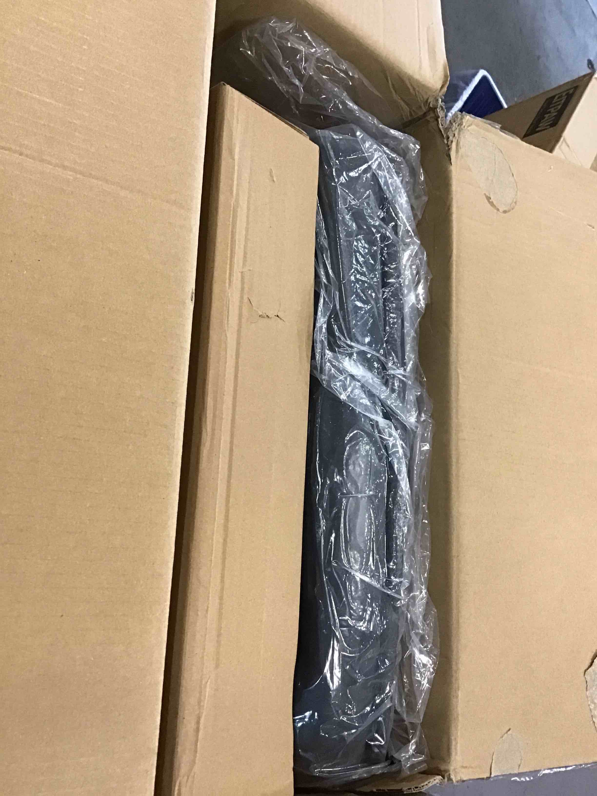 https://s3.amazonaws.com/lotting-images-prod/bidfta/BLU6285067_1714396867279.jpeg