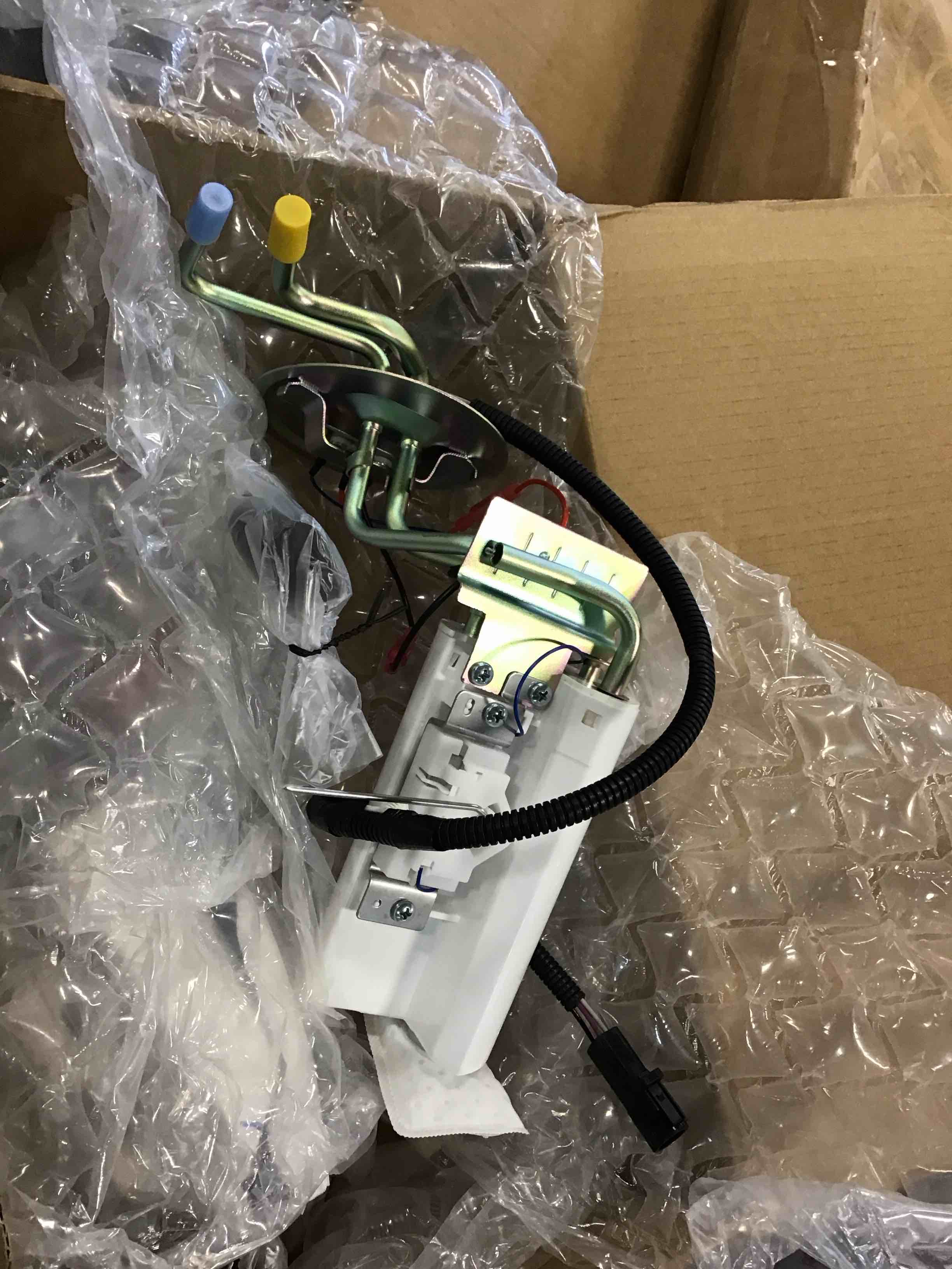 https://s3.amazonaws.com/lotting-images-prod/bidfta/BLU6285072_1714397297389.jpeg