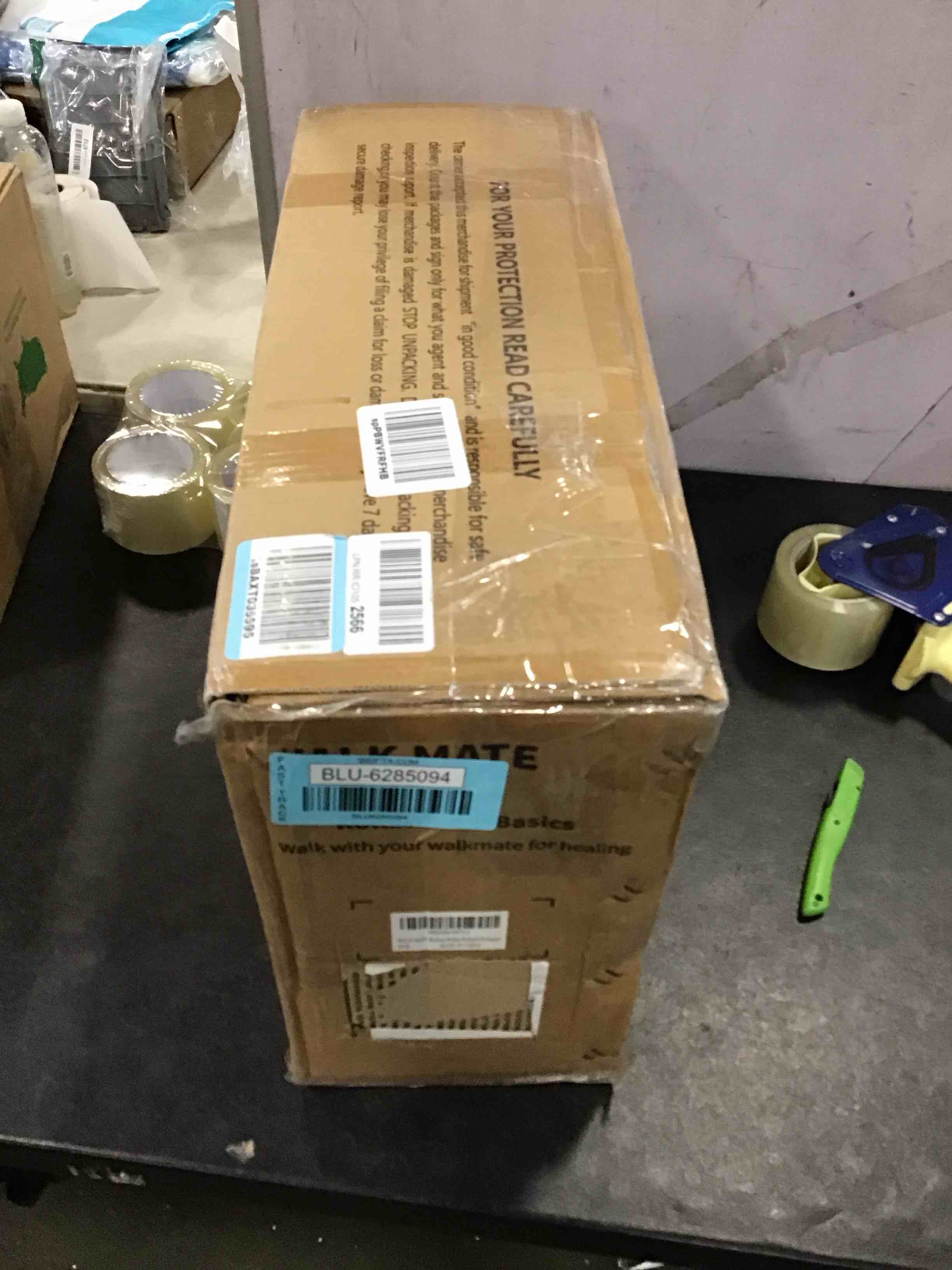 https://s3.amazonaws.com/lotting-images-prod/bidfta/BLU6285094_1714401796280.jpeg