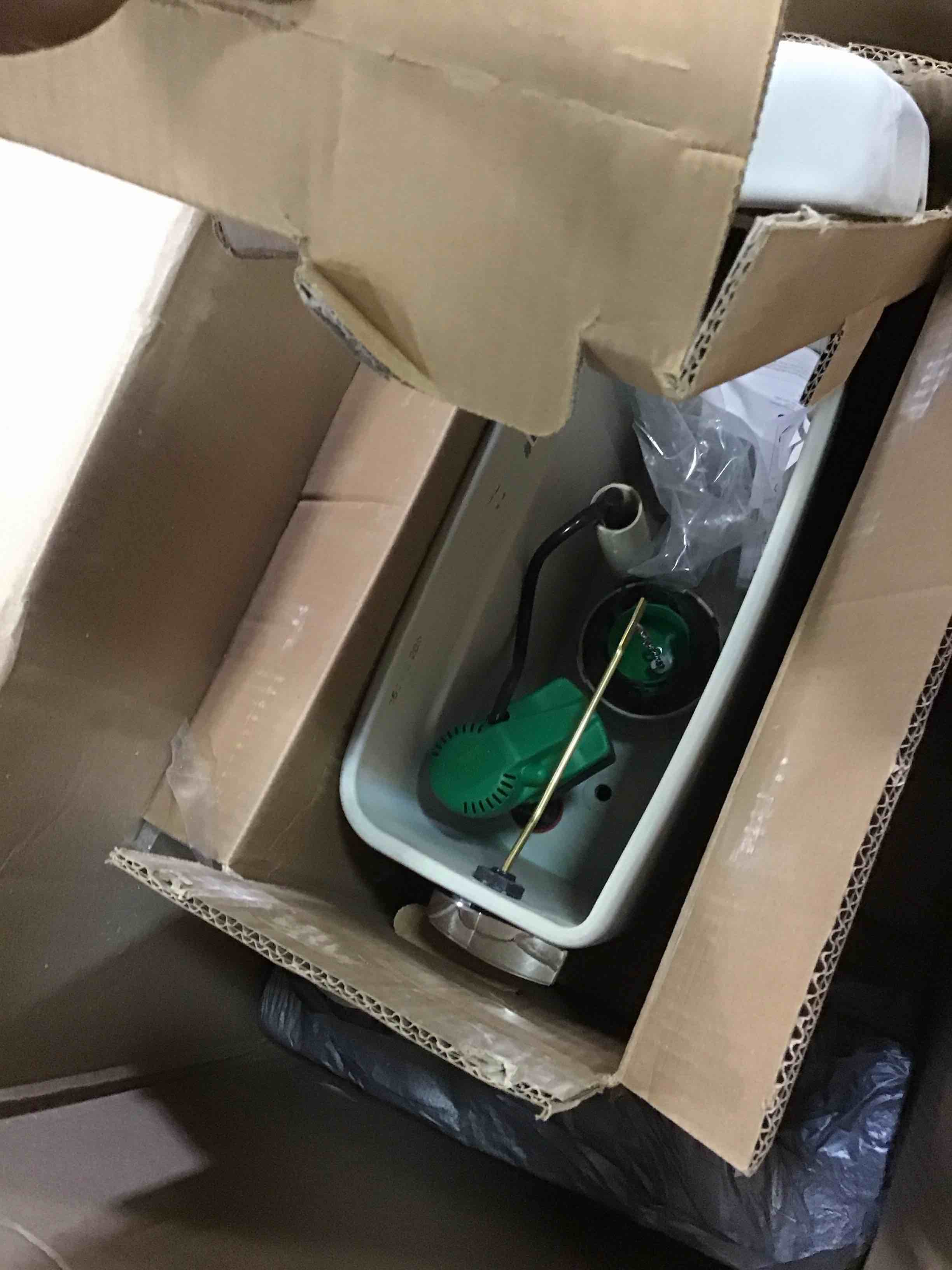 https://s3.amazonaws.com/lotting-images-prod/bidfta/BLU6285397_1714503202626.jpeg