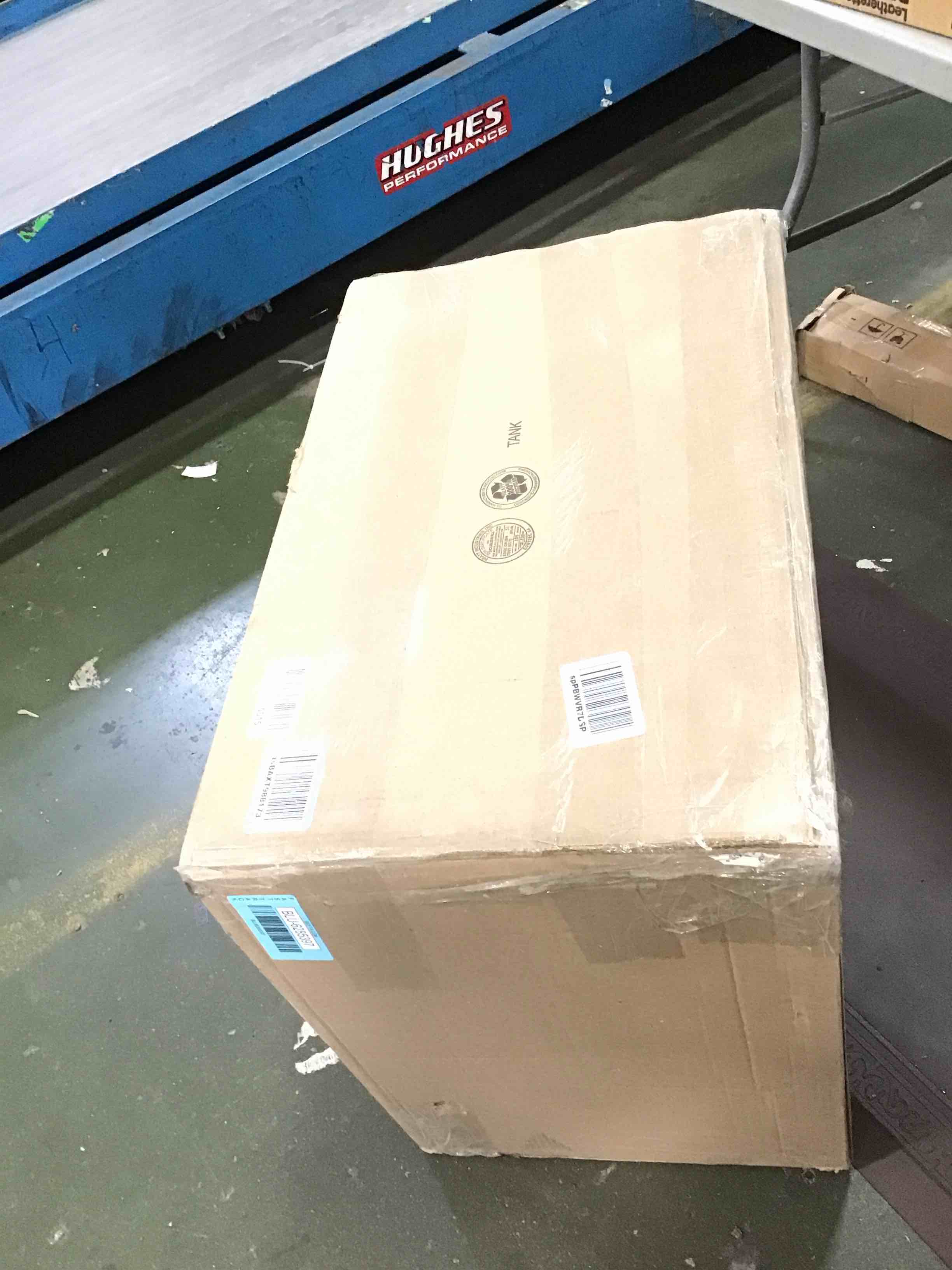 https://s3.amazonaws.com/lotting-images-prod/bidfta/BLU6285397_1714503259475.jpeg