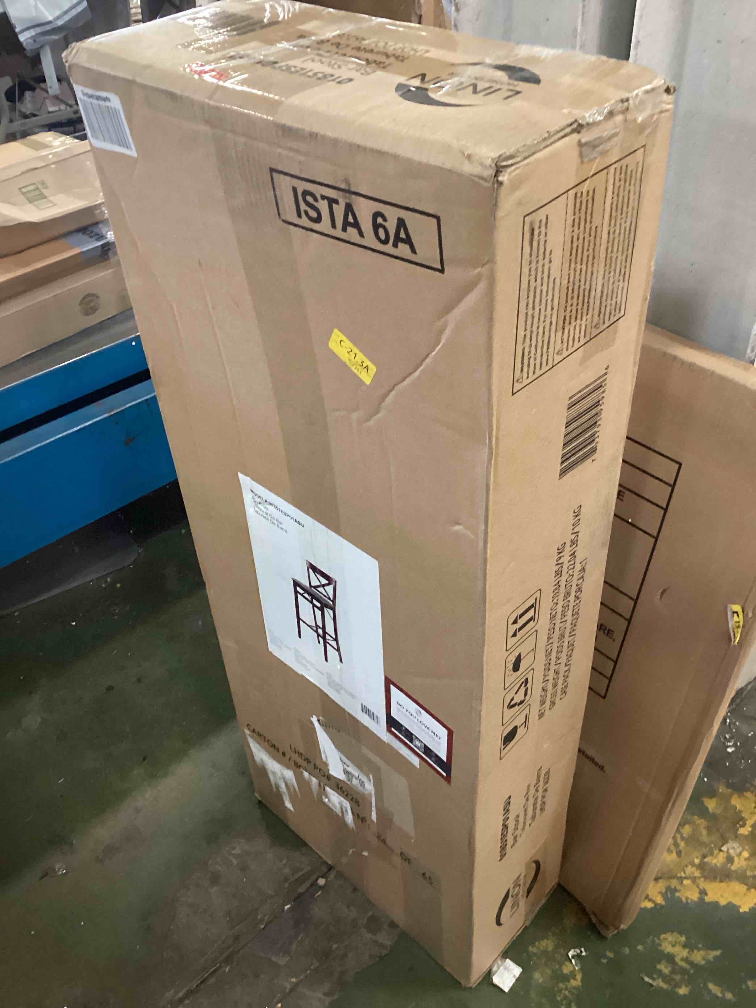 https://s3.amazonaws.com/lotting-images-prod/bidfta/BLU6285756_1713552961403.jpeg