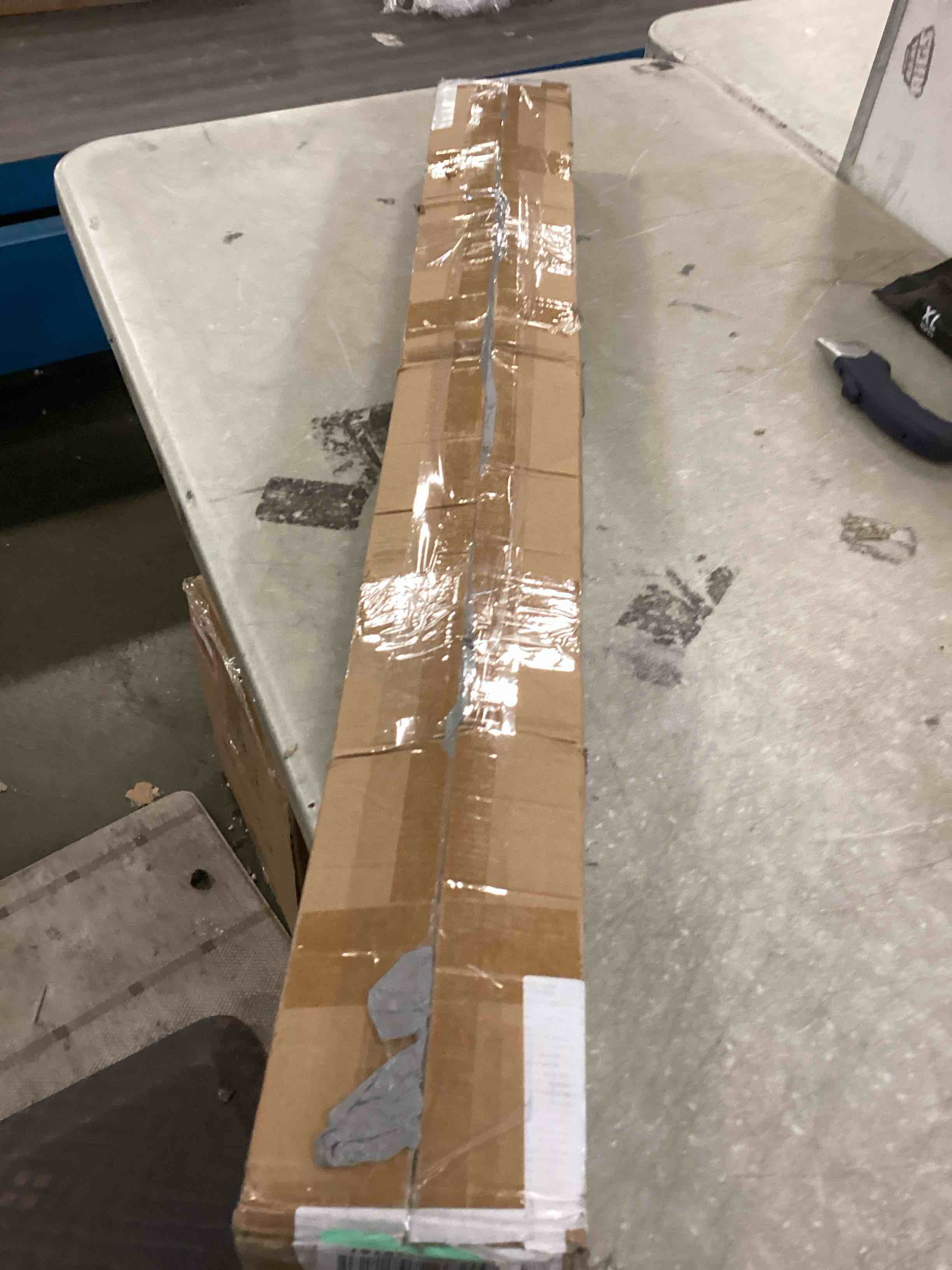 https://s3.amazonaws.com/lotting-images-prod/bidfta/BLU6285932_1713798317132.jpeg