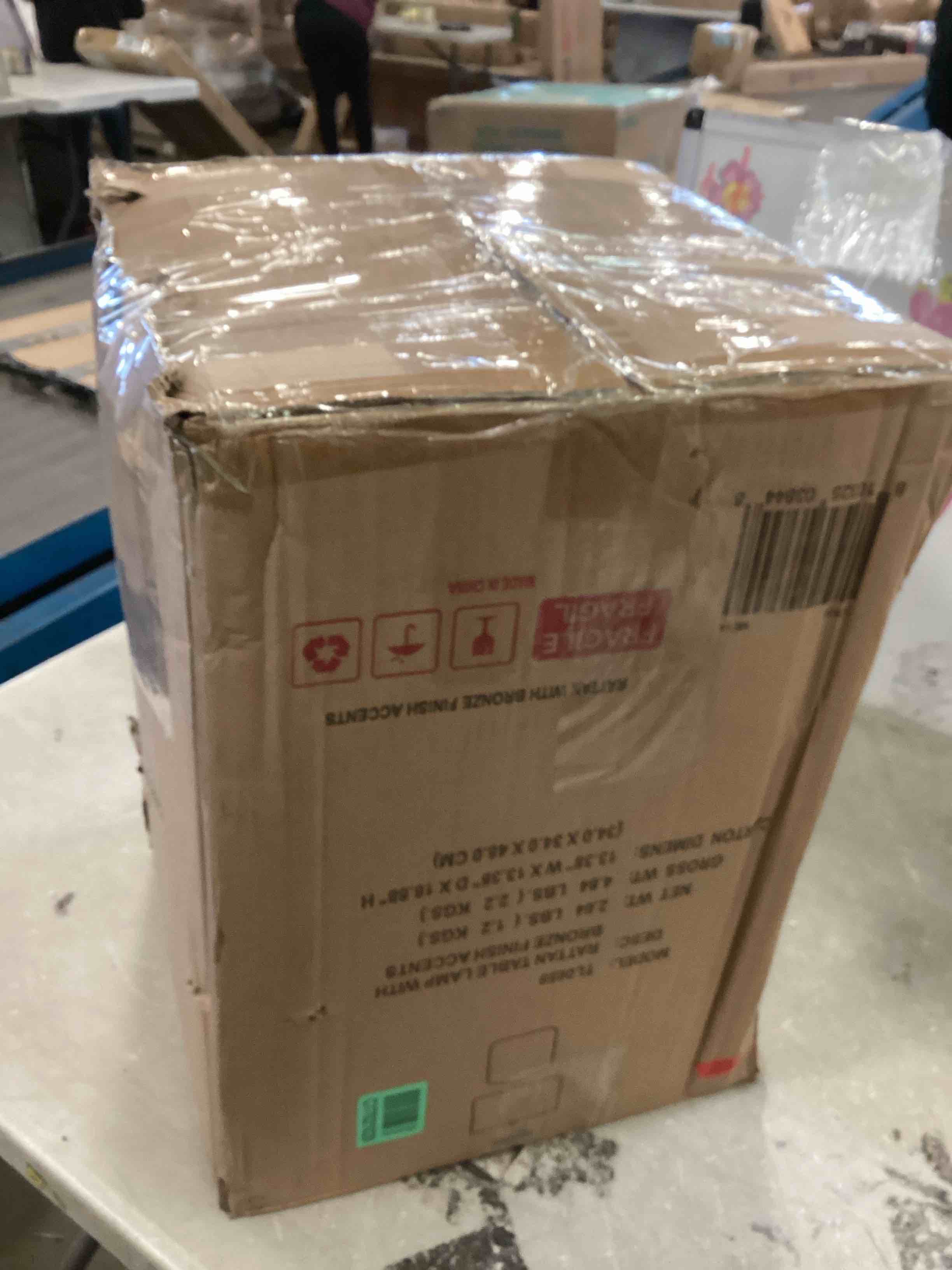 https://s3.amazonaws.com/lotting-images-prod/bidfta/BLU6285989_1713809259612.jpeg