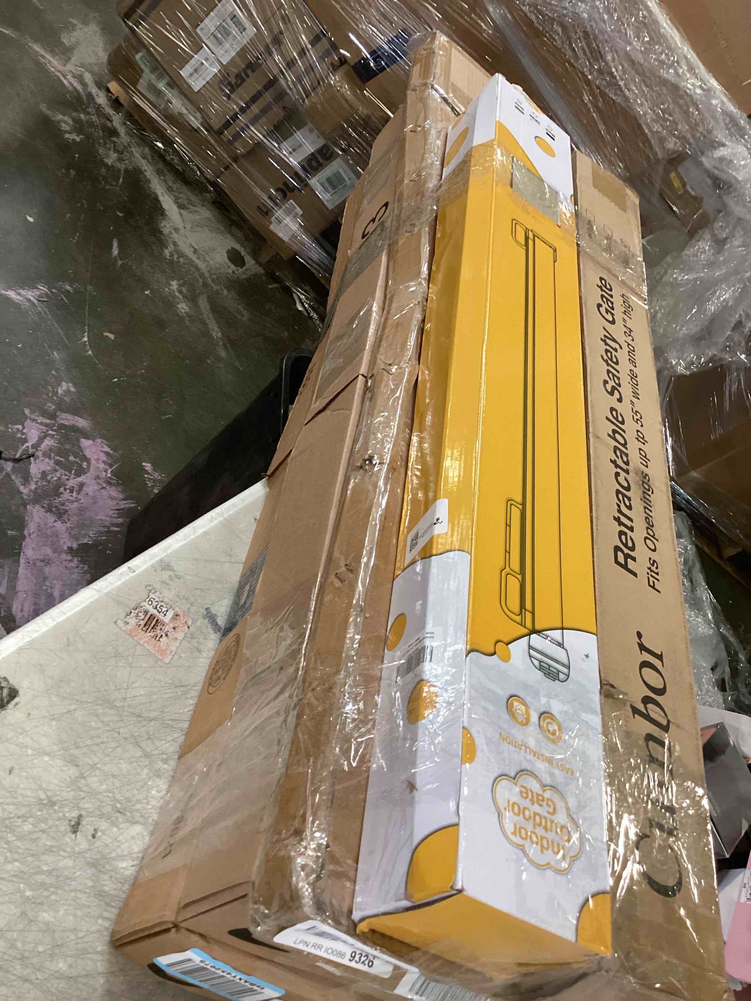 Assortment of Miscellaneous products (May Include cordless shade, curtain rods, retractable baby gate, Led universal linear lamp and more or other use)