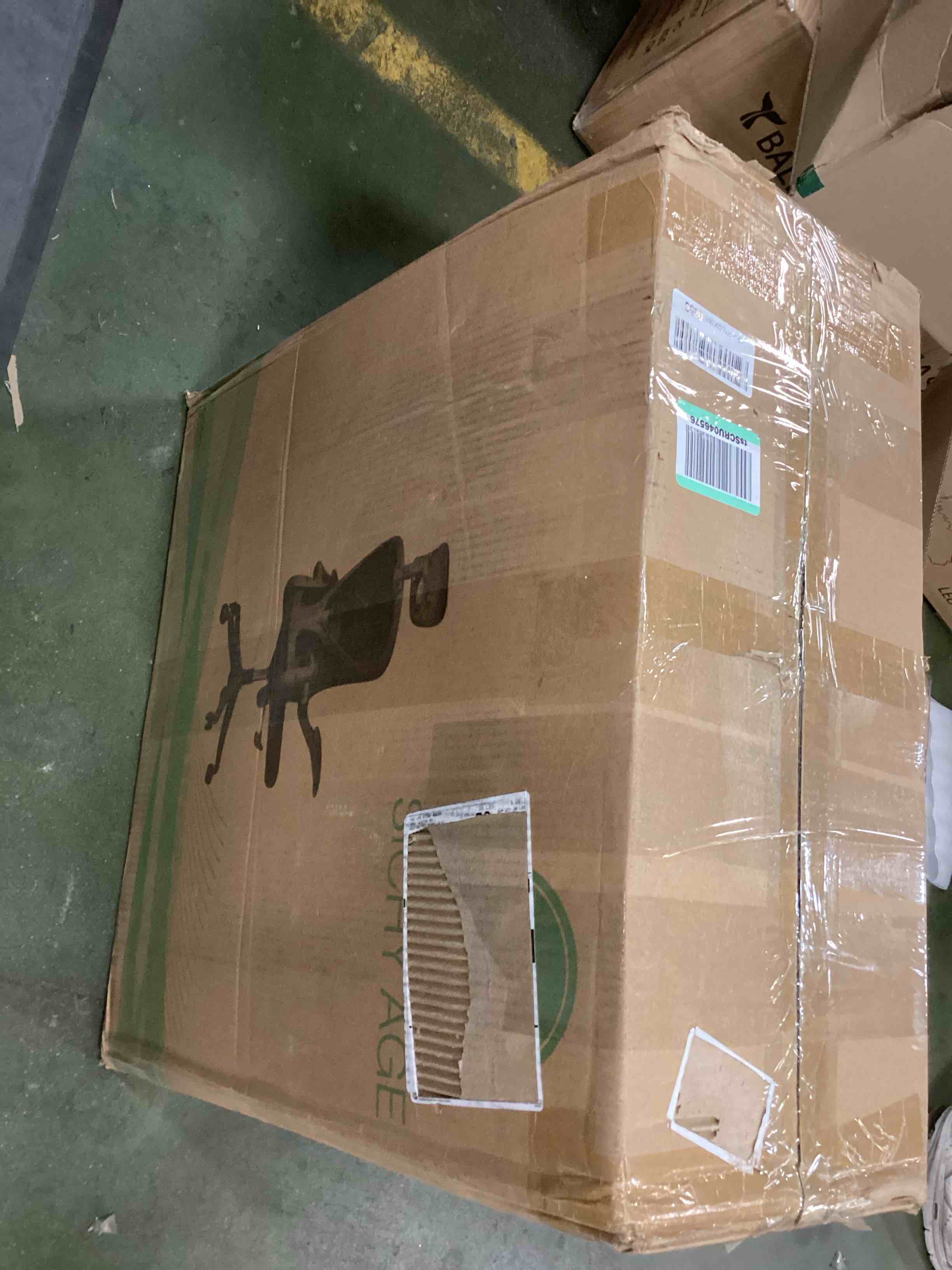 https://s3.amazonaws.com/lotting-images-prod/bidfta/BLU6286251_1713956751627.jpeg