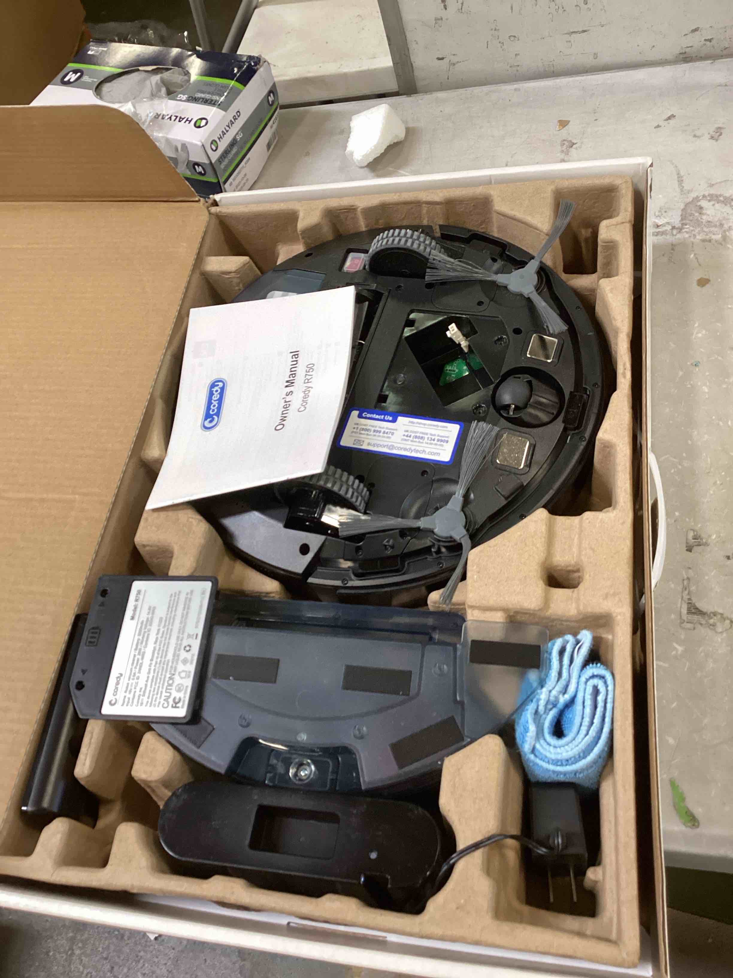 https://s3.amazonaws.com/lotting-images-prod/bidfta/BLU6286624_1714060008947.jpeg