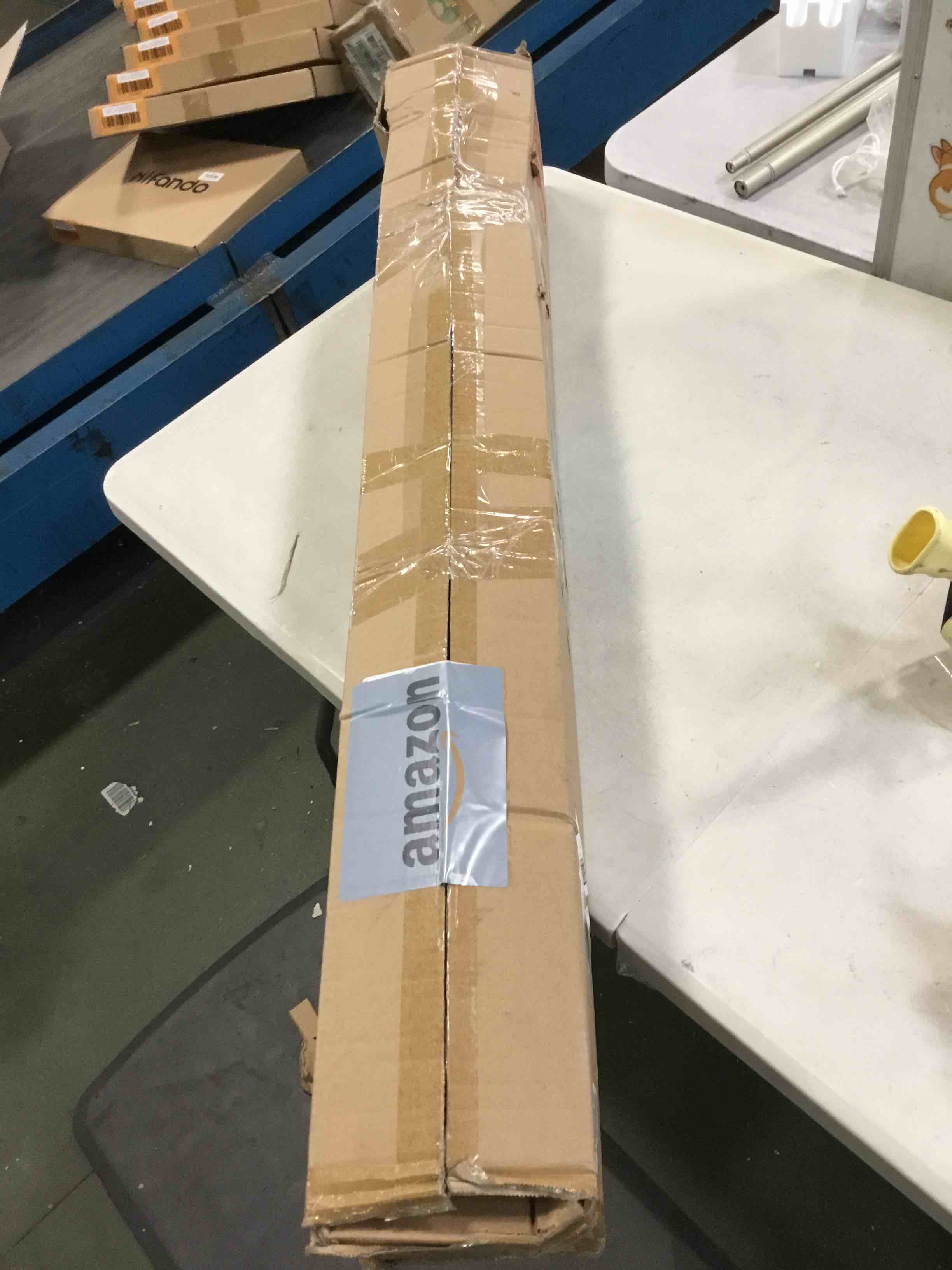 https://s3.amazonaws.com/lotting-images-prod/bidfta/BLU6287219_1713541395006.jpeg