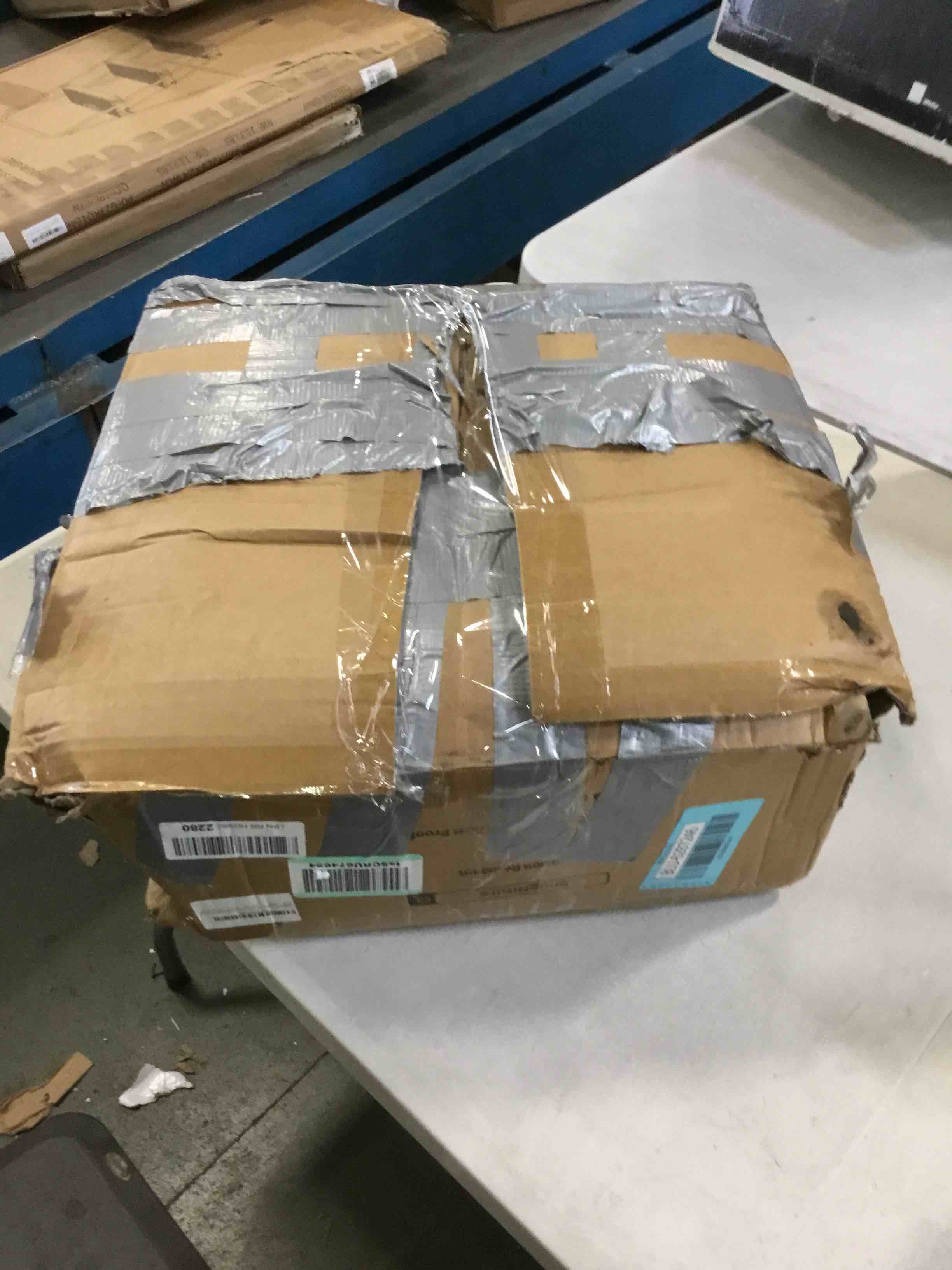 https://s3.amazonaws.com/lotting-images-prod/bidfta/BLU6287246_1713548091154.jpeg
