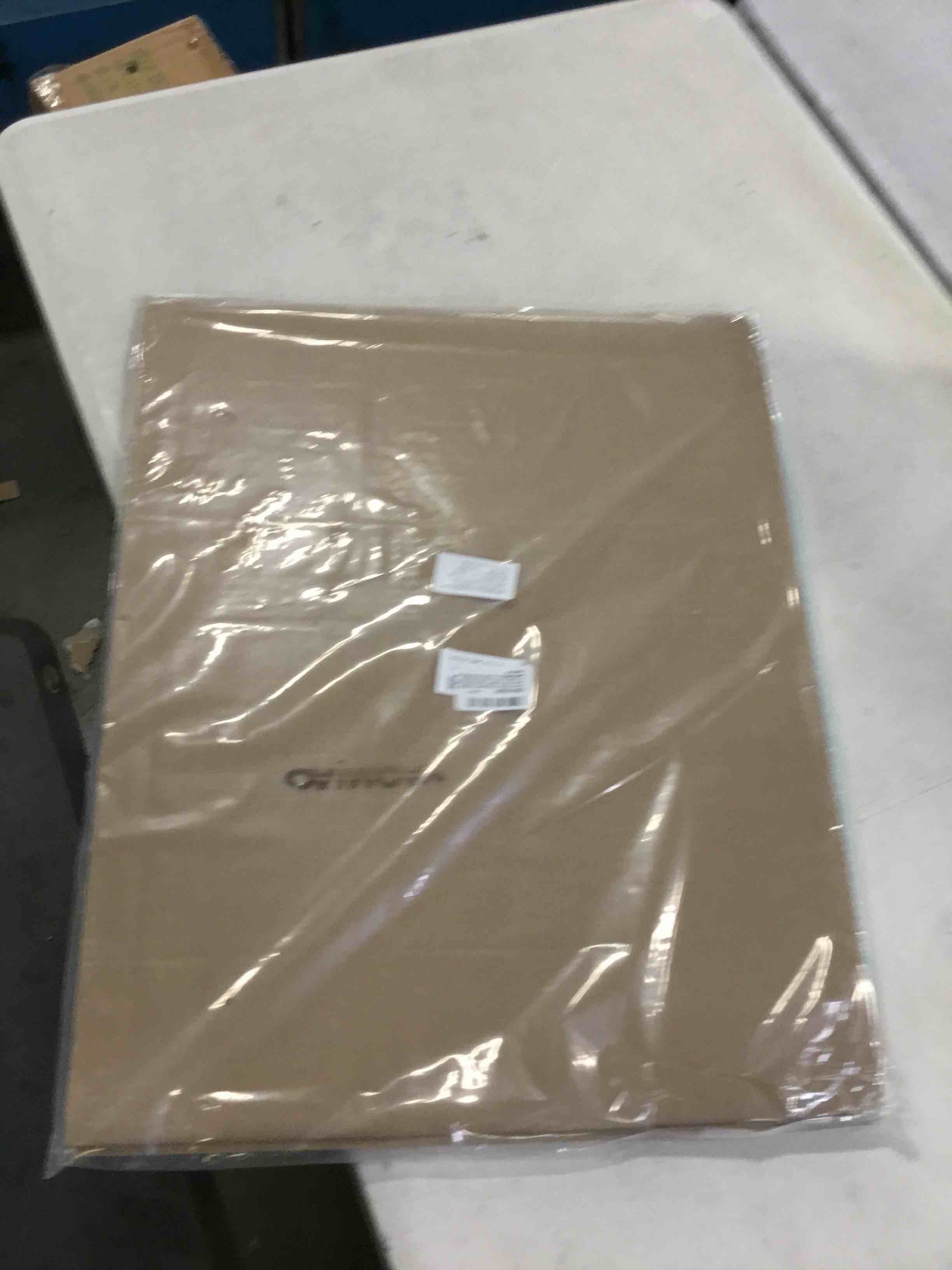 https://s3.amazonaws.com/lotting-images-prod/bidfta/BLU6287294_1713555535377.jpeg