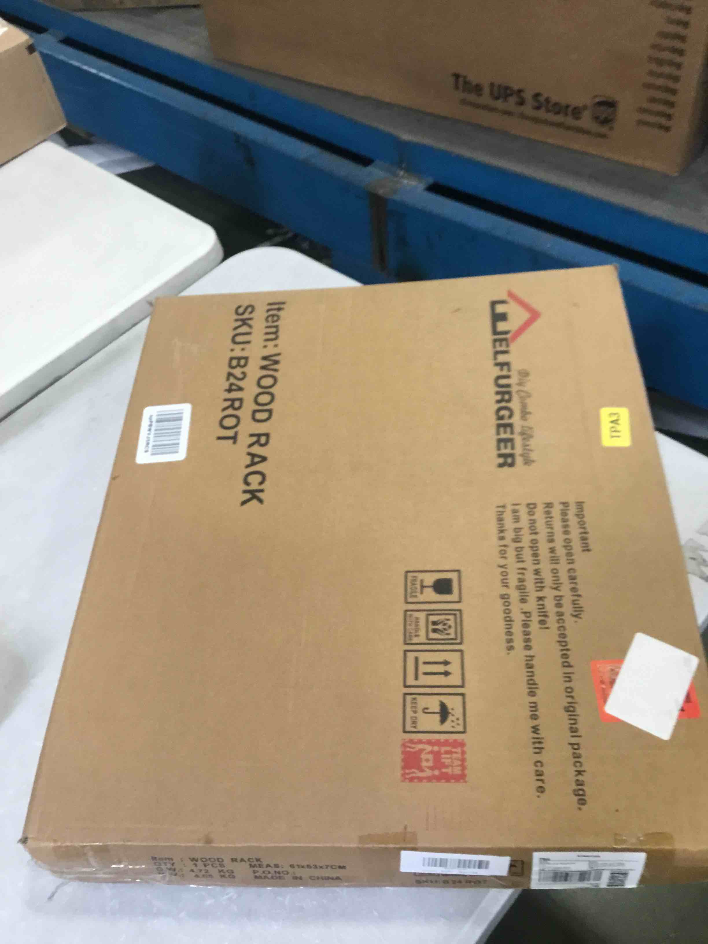https://s3.amazonaws.com/lotting-images-prod/bidfta/BLU6287427_1713799585254.jpeg