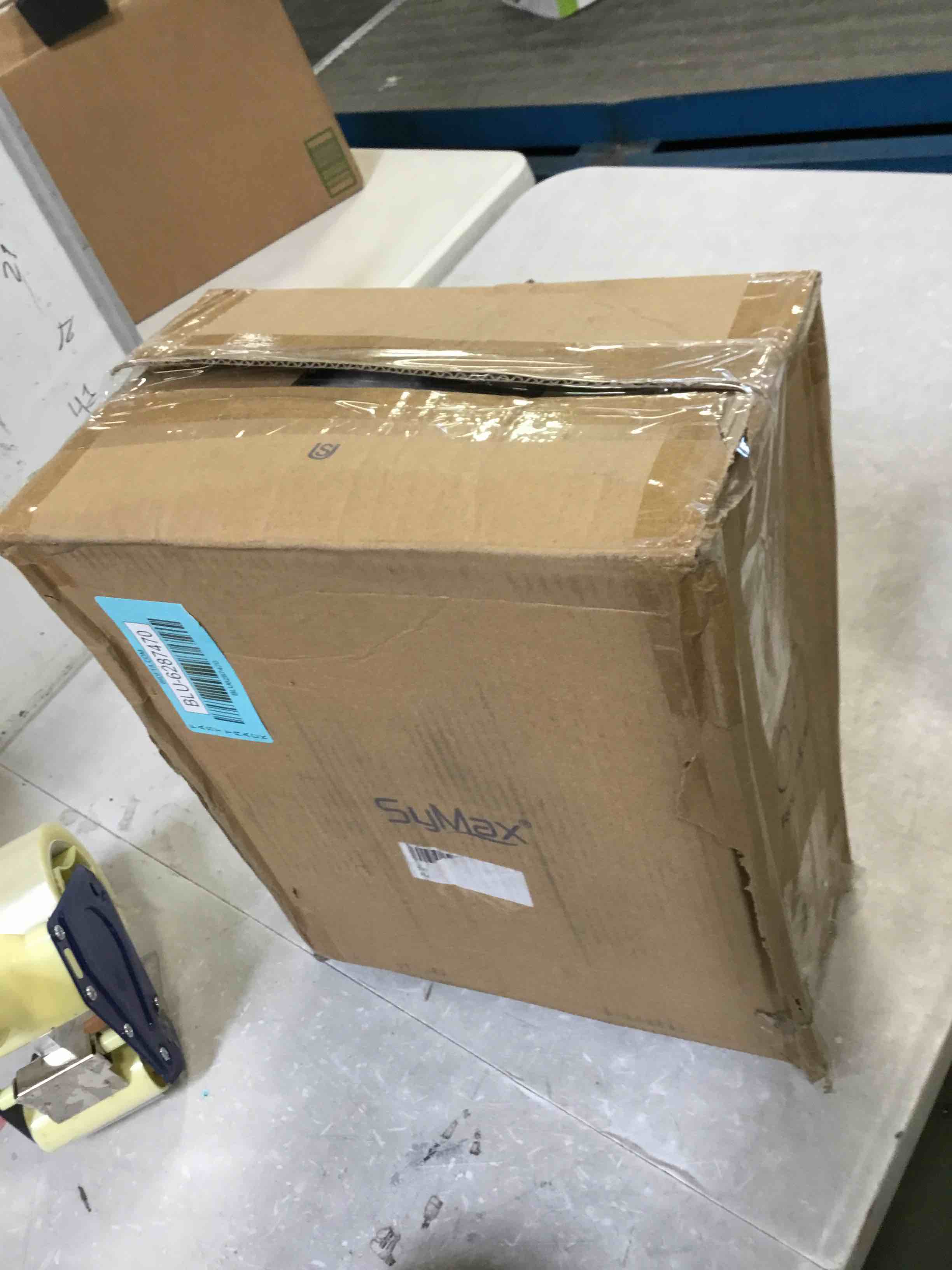 https://s3.amazonaws.com/lotting-images-prod/bidfta/BLU6287470_1713807596072.jpeg